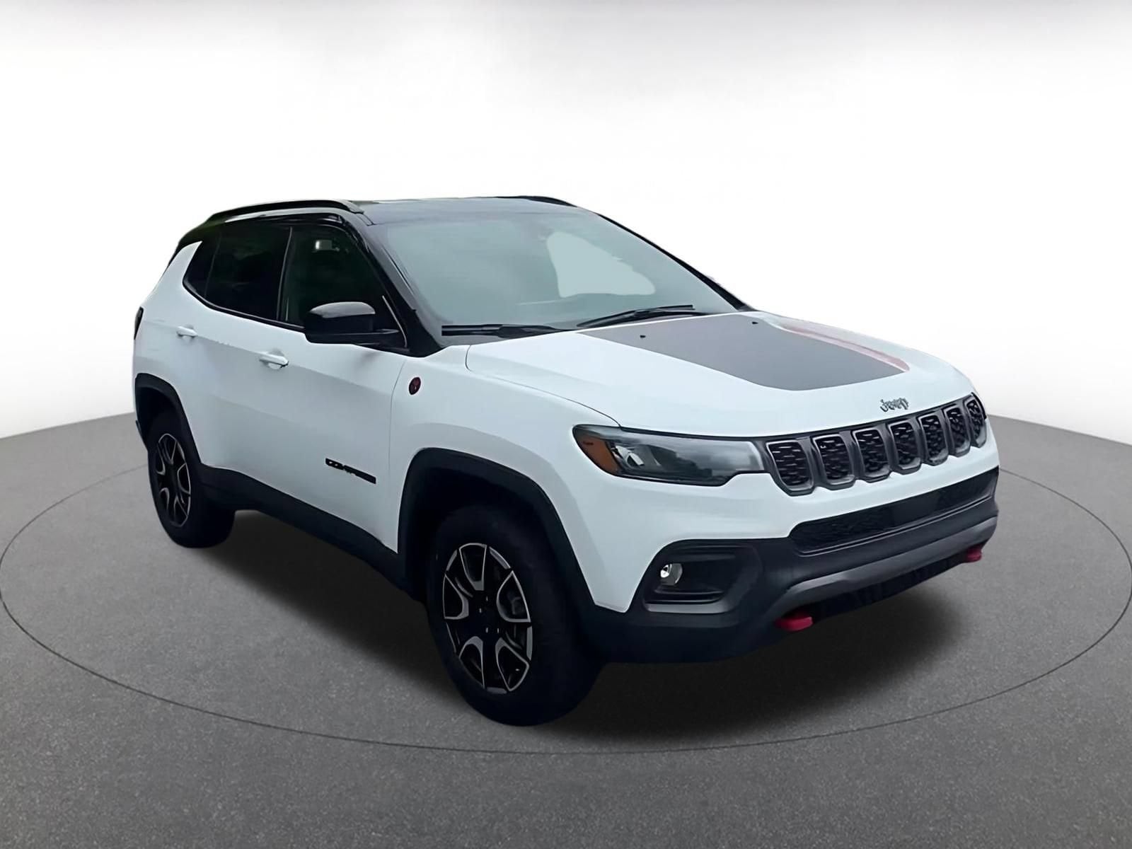 Thumbnail: 2025 Jeep Compass - 3
