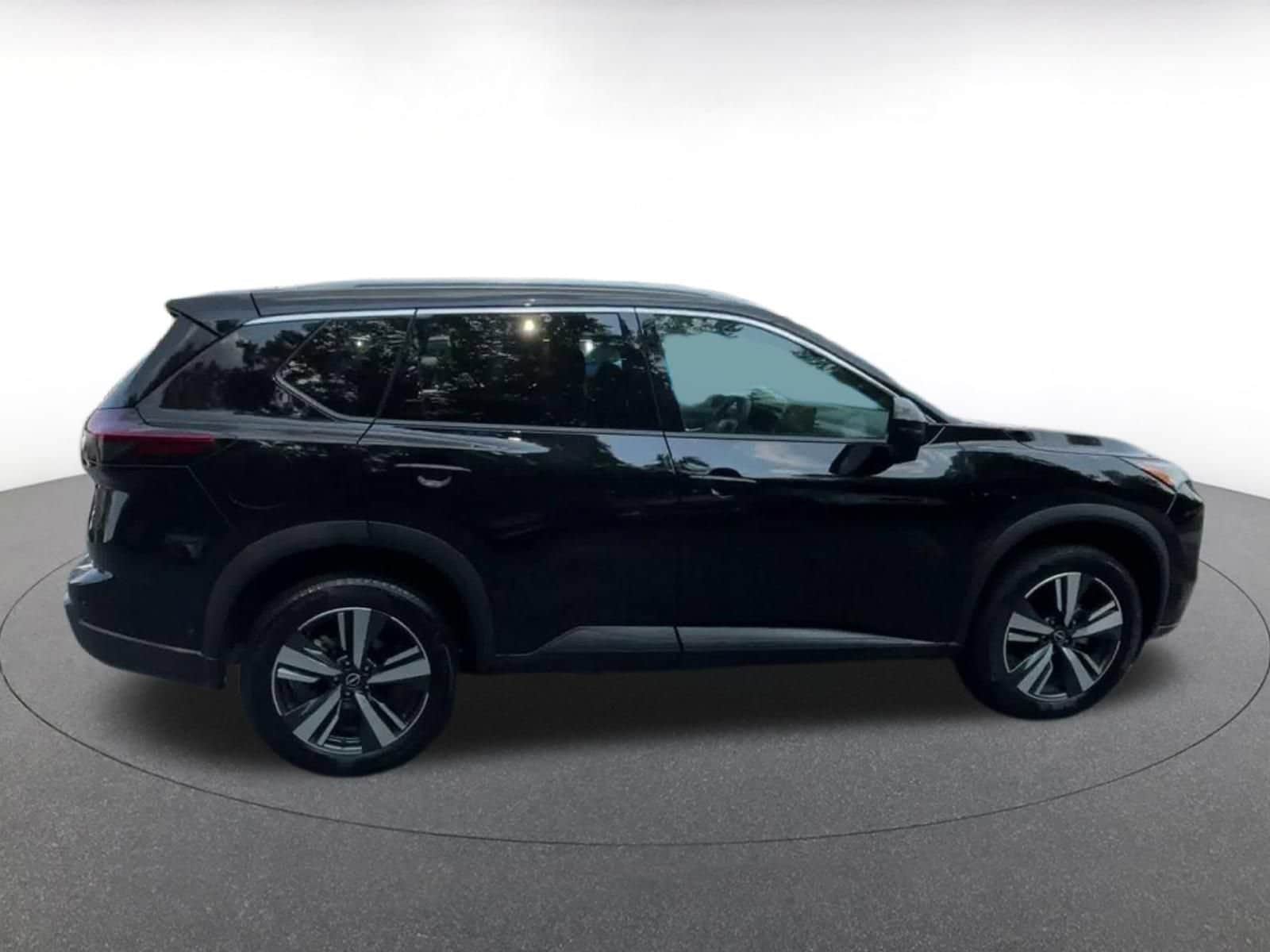 Thumbnail: 2026 Nissan Rogue - 15