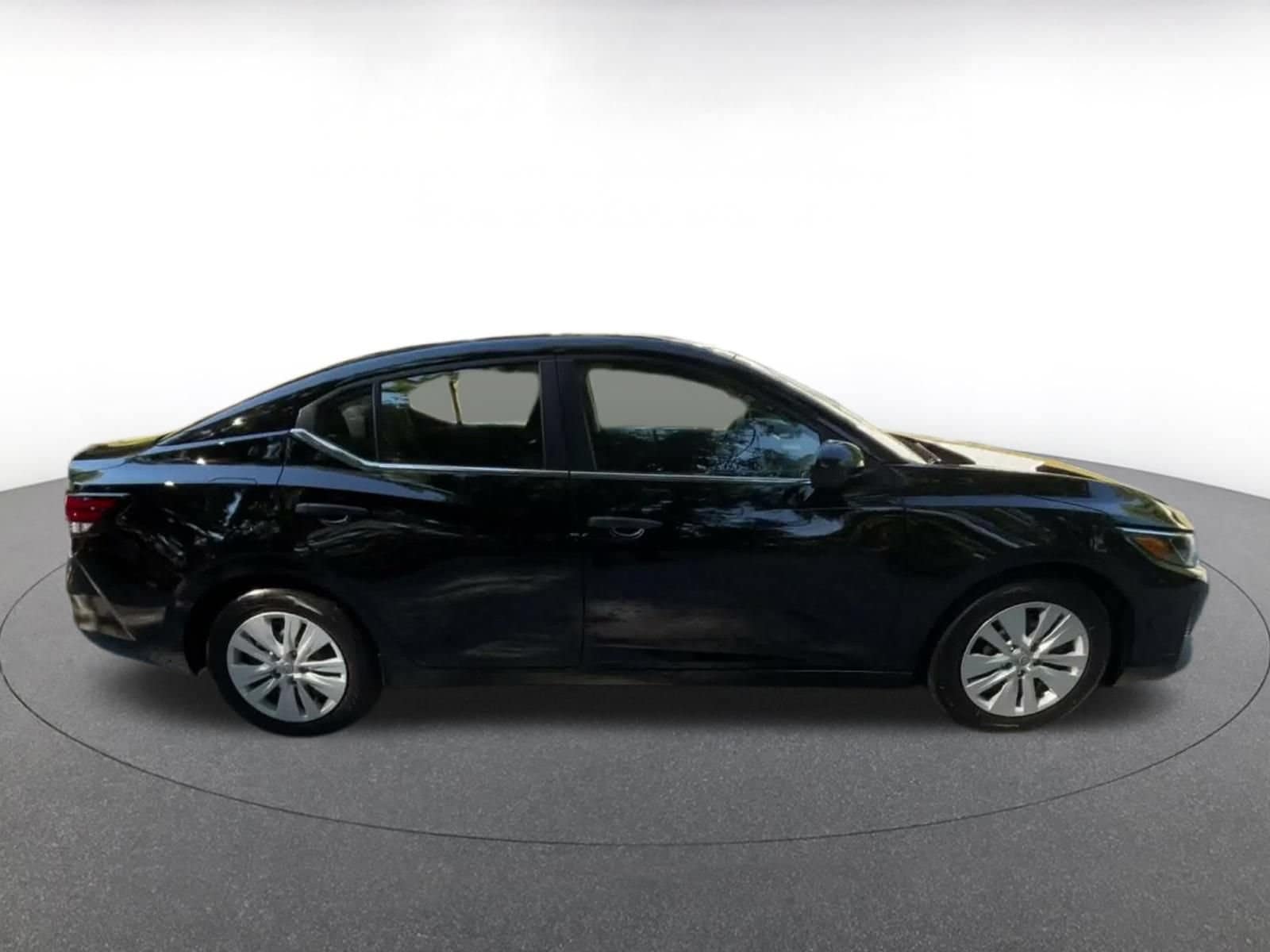Thumbnail: 2025 Nissan Sentra - 15