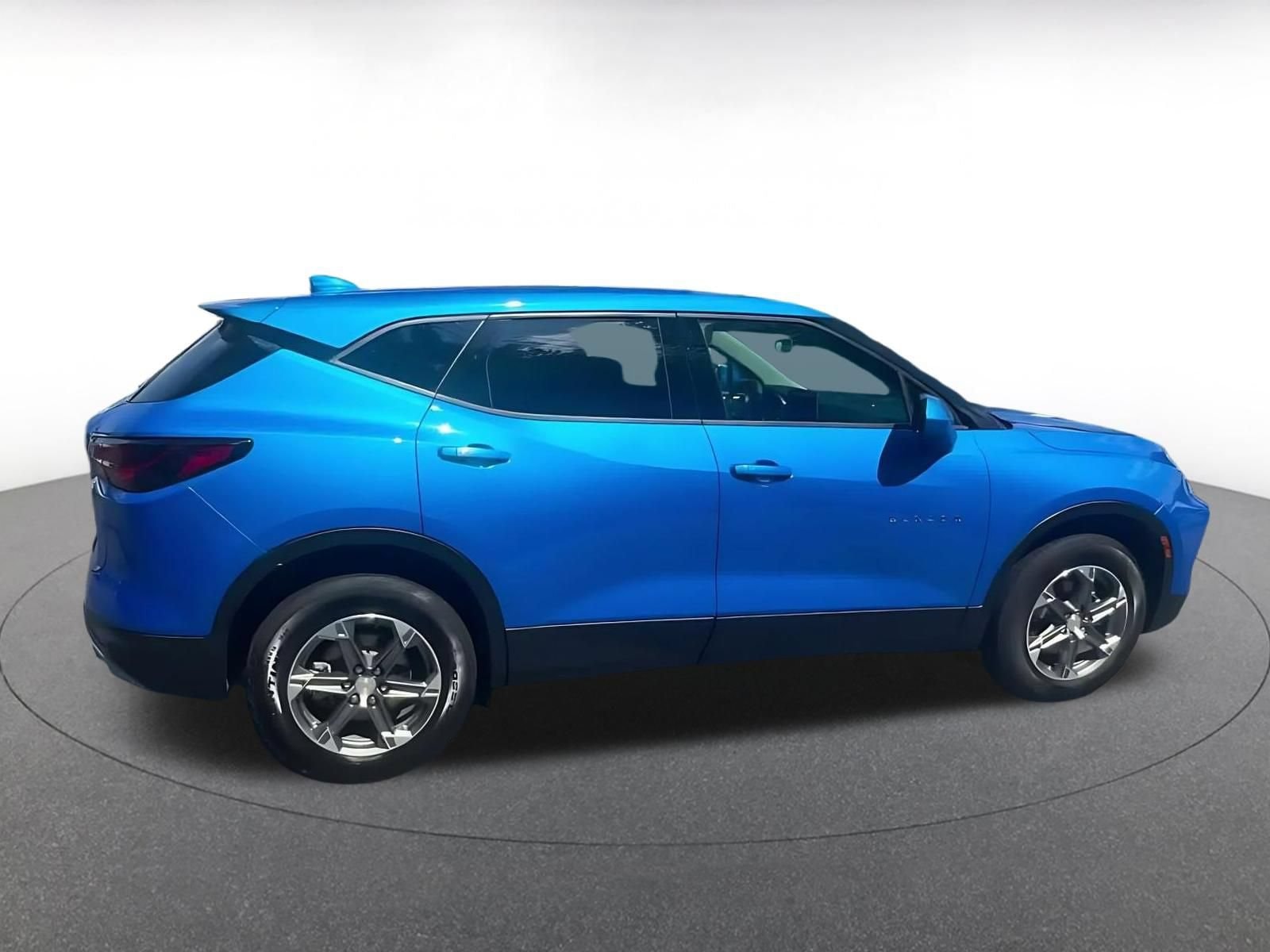 Thumbnail: 2026 Chevrolet Blazer - 15
