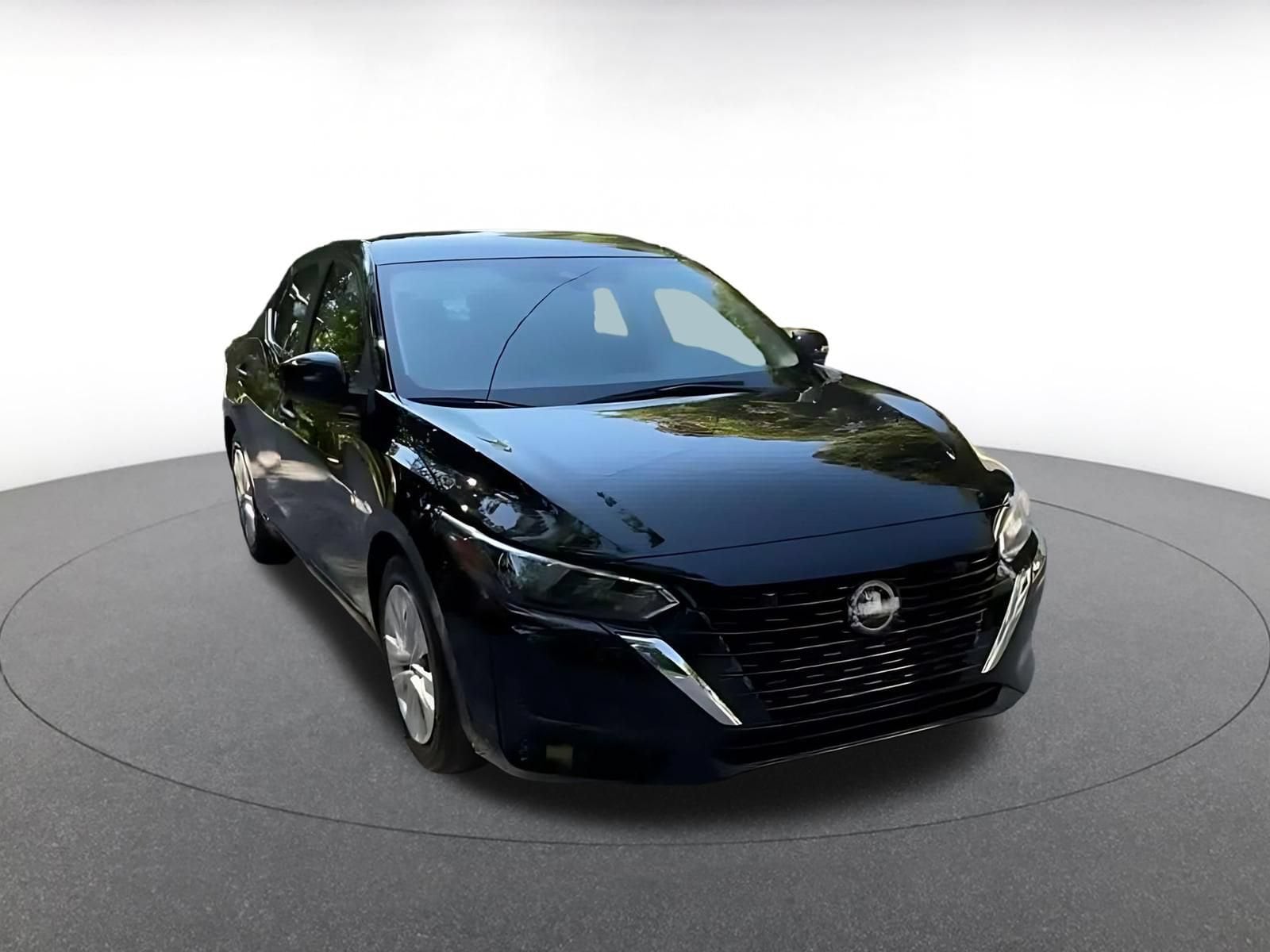 Thumbnail: 2025 Nissan Sentra - 3
