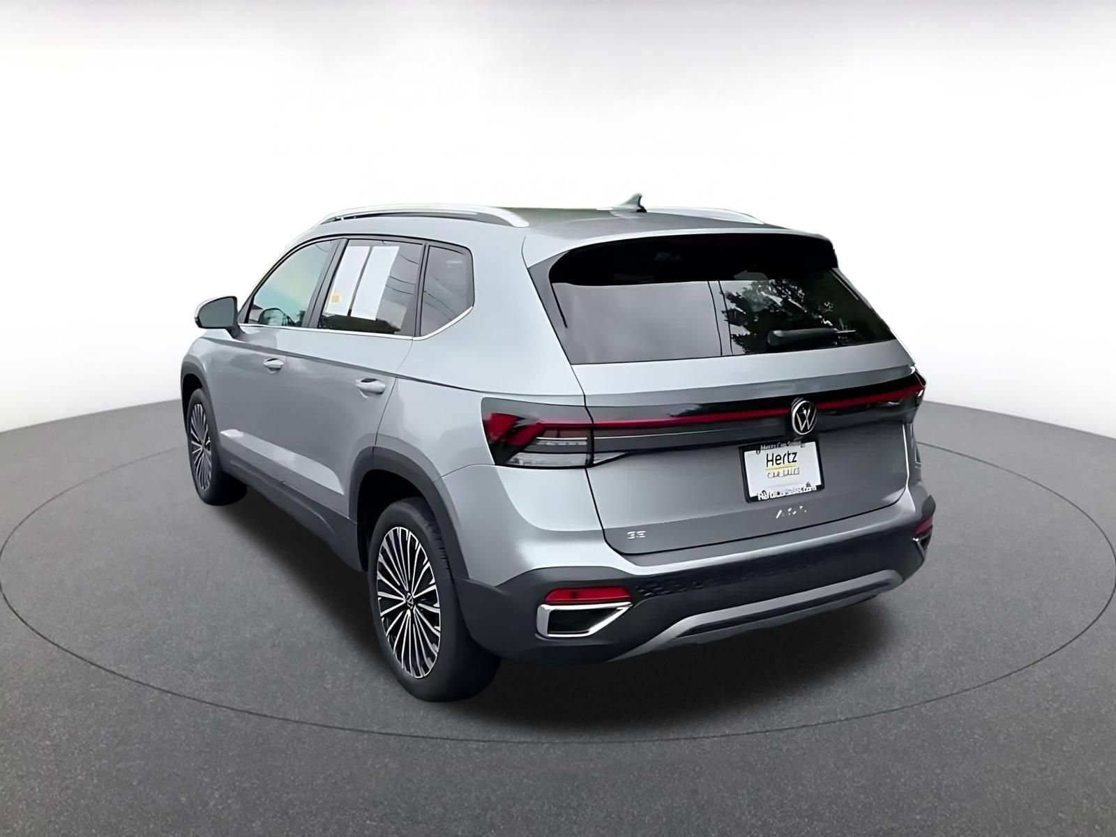 Thumbnail: 2026 Volkswagen Taos - 10