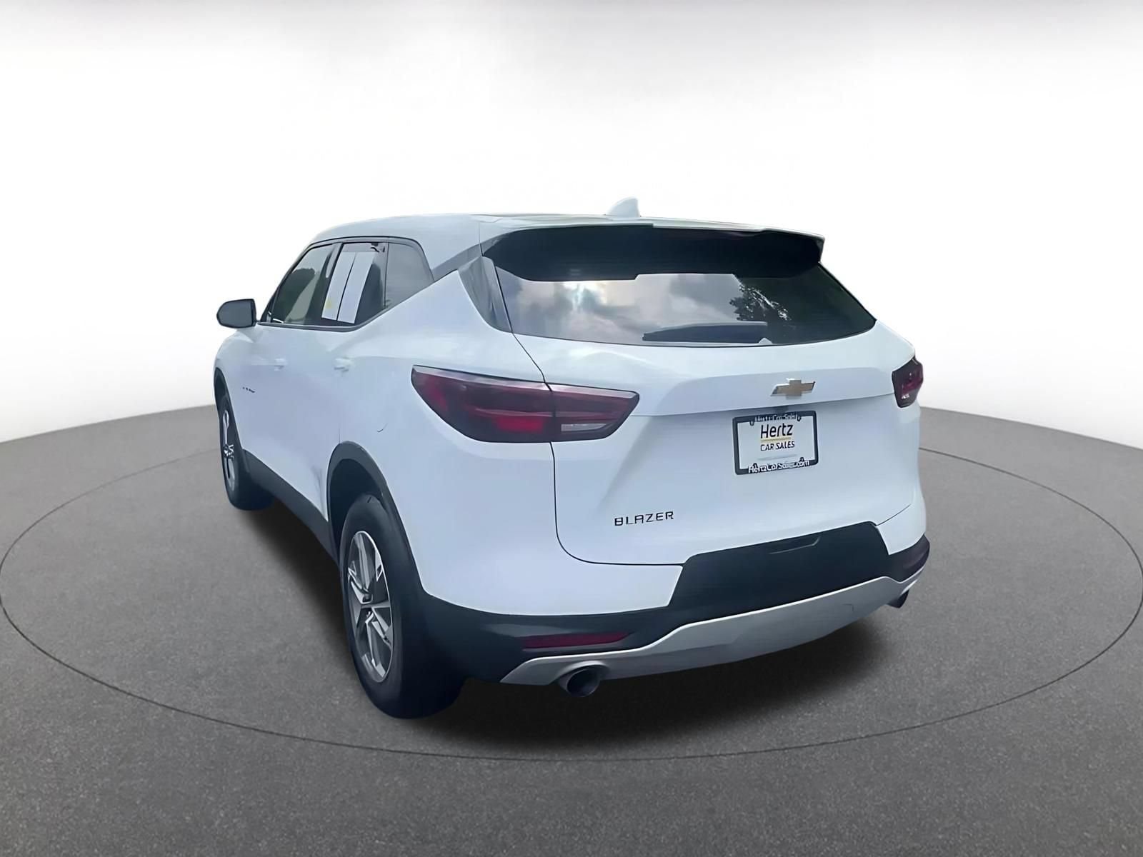 Thumbnail: 2025 Chevrolet Blazer - 10