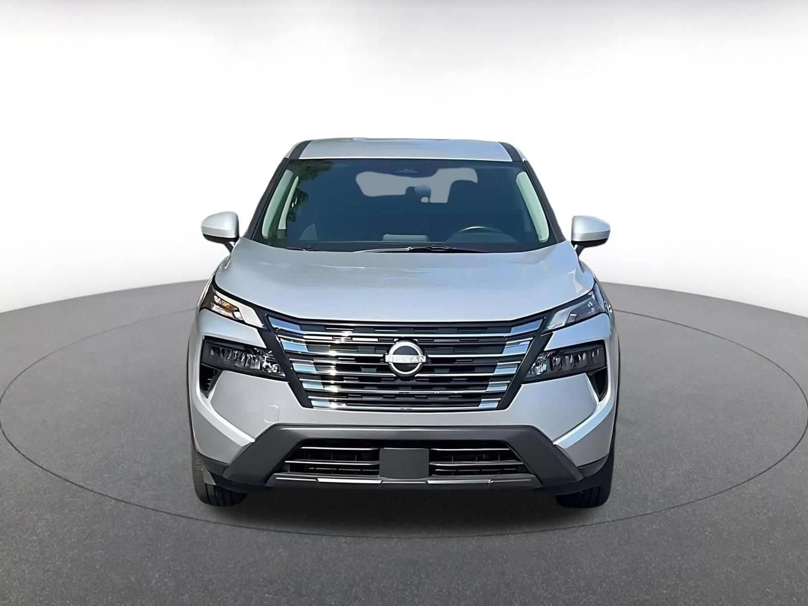 Thumbnail: 2025 Nissan Rogue - 4