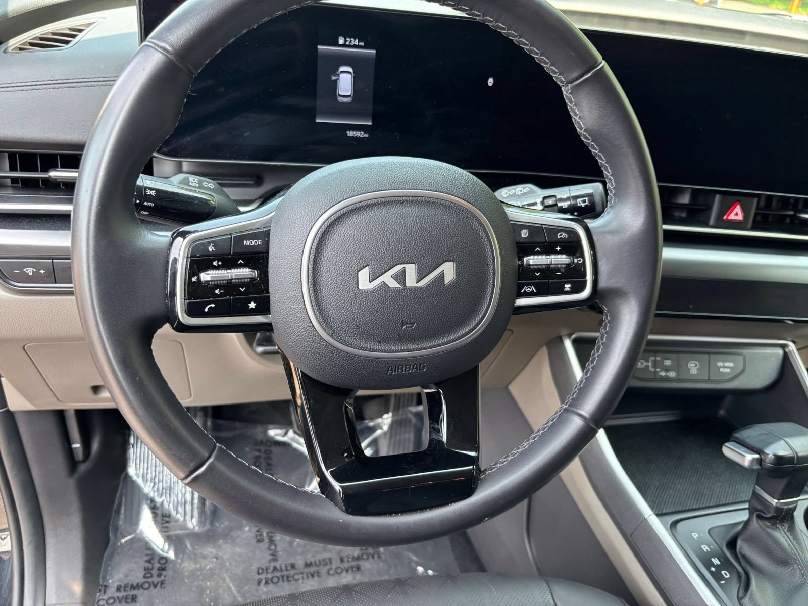 Thumbnail: 2026 Kia Carnival - 32