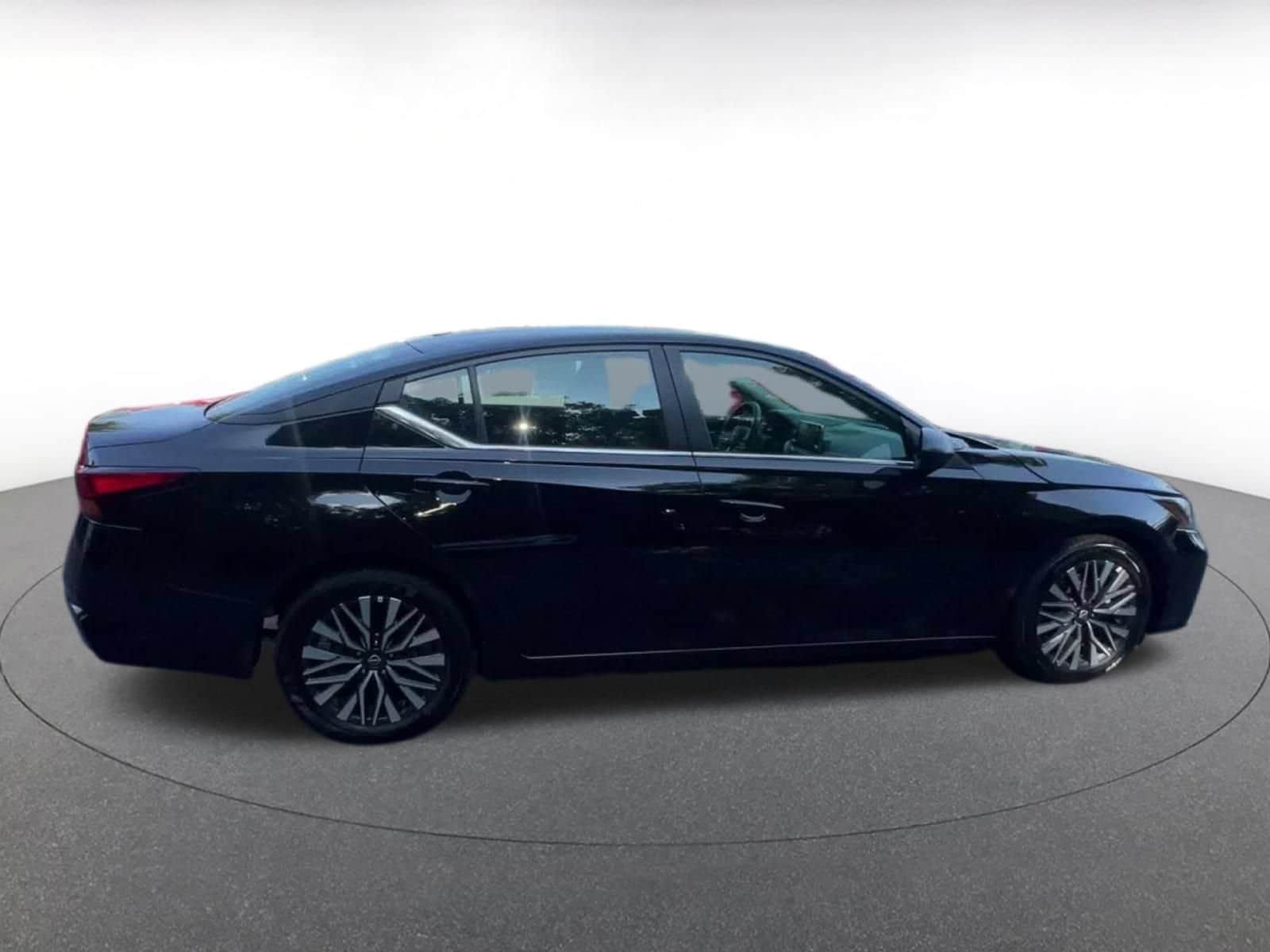 Thumbnail: 2026 Nissan Altima - 15