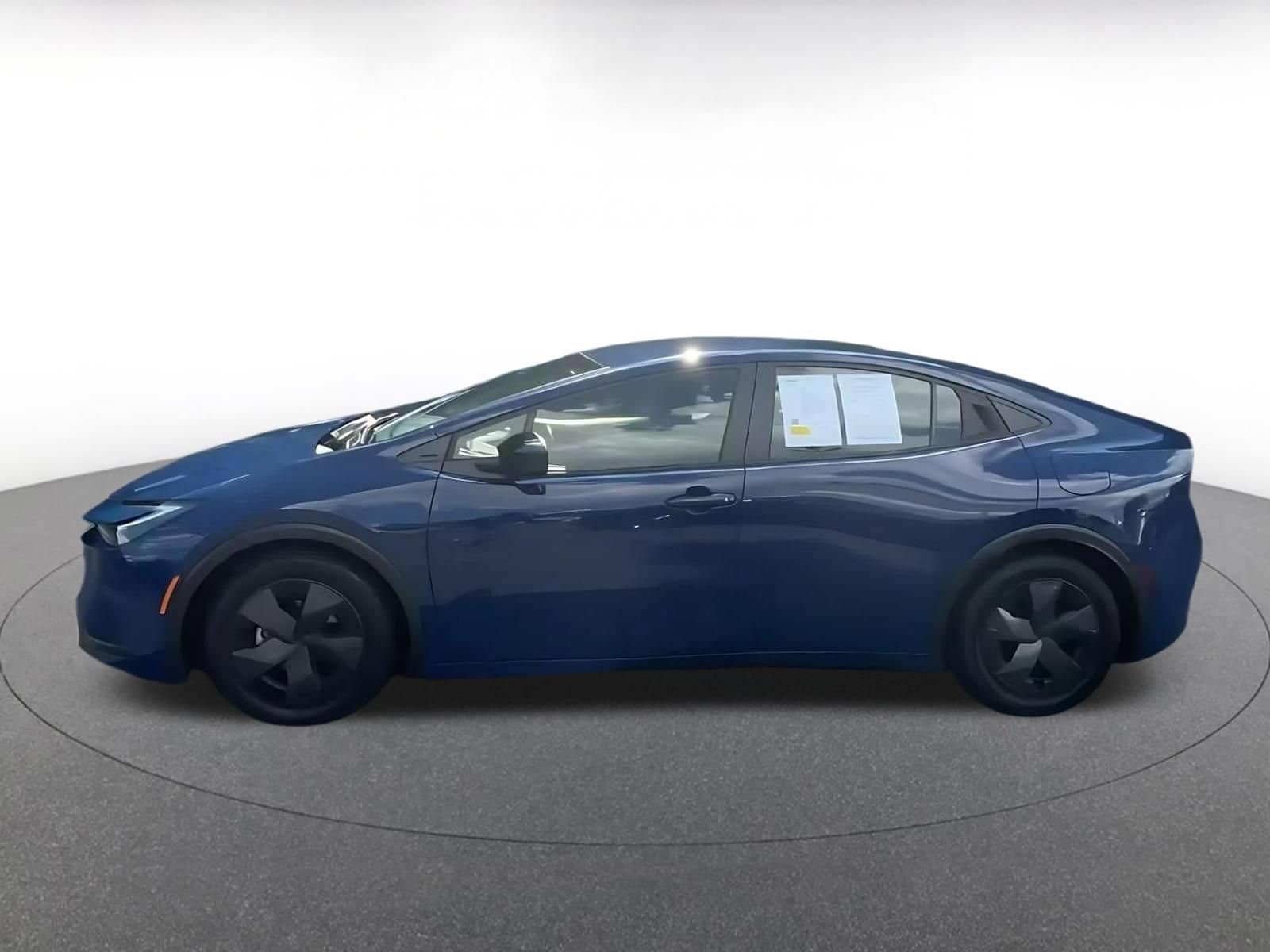 Thumbnail: 2025 Toyota Prius - 8