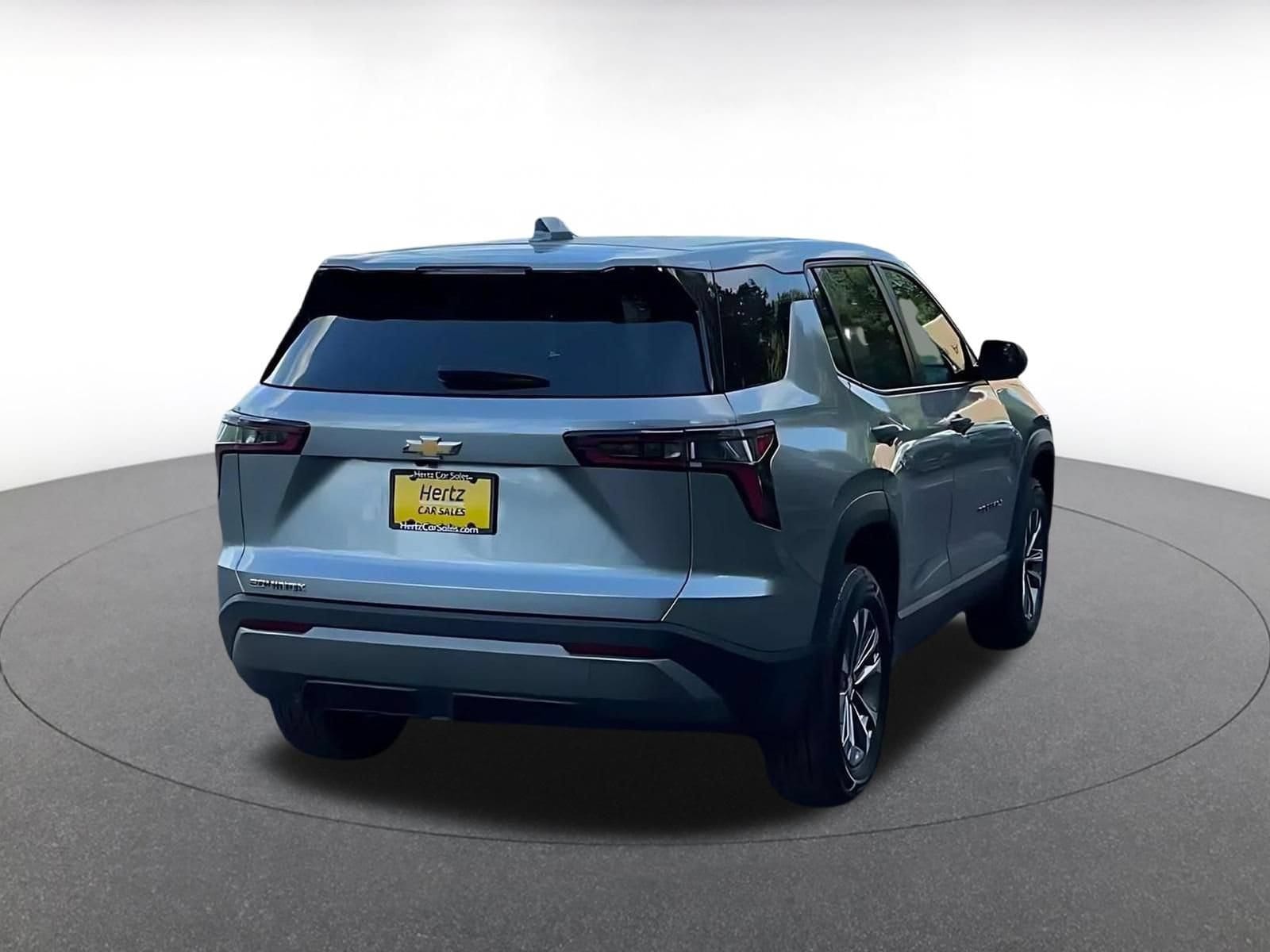 Thumbnail: 2025 Chevrolet Equinox - 4
