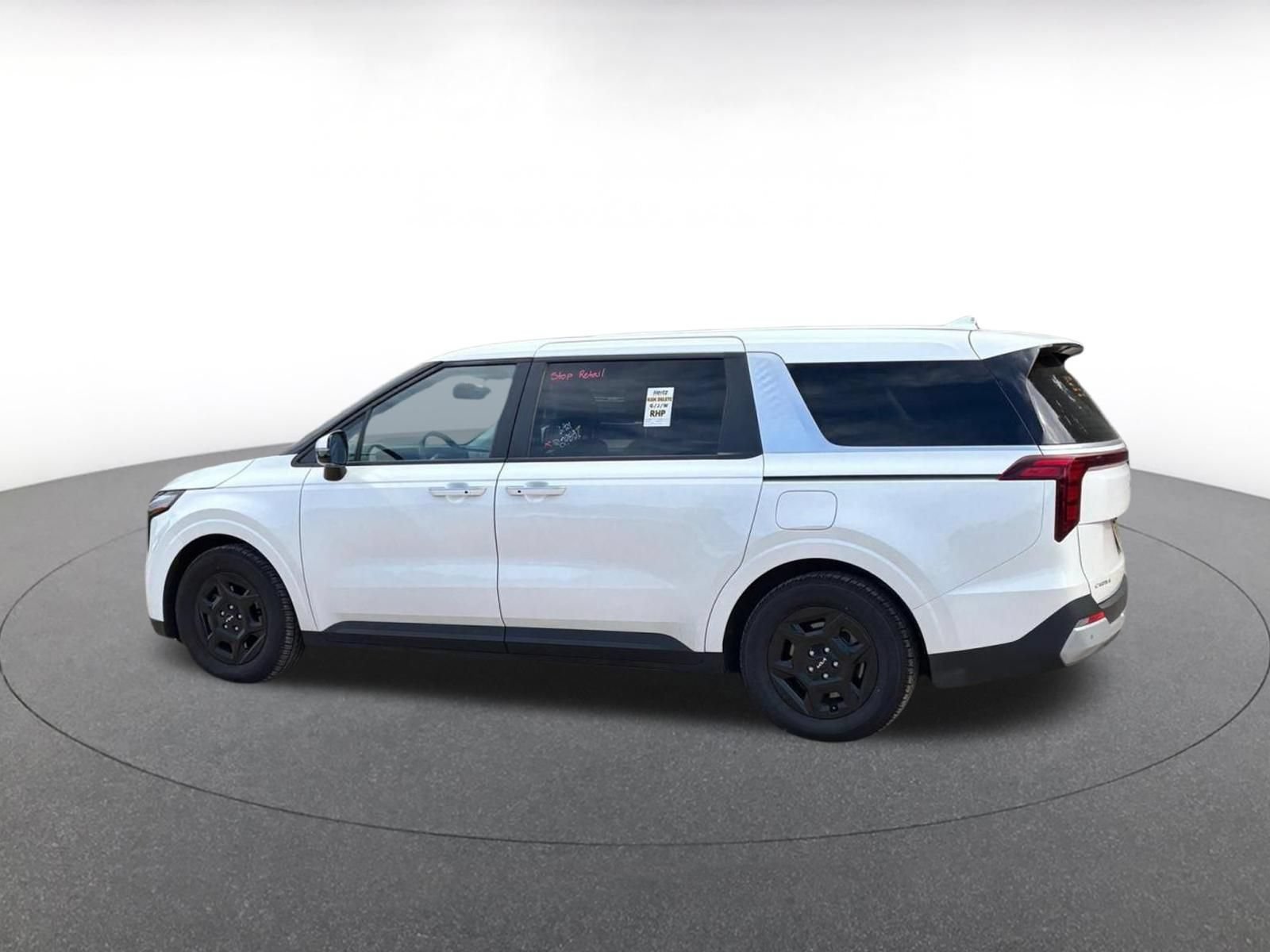 Thumbnail: 2026 Kia Carnival - 9