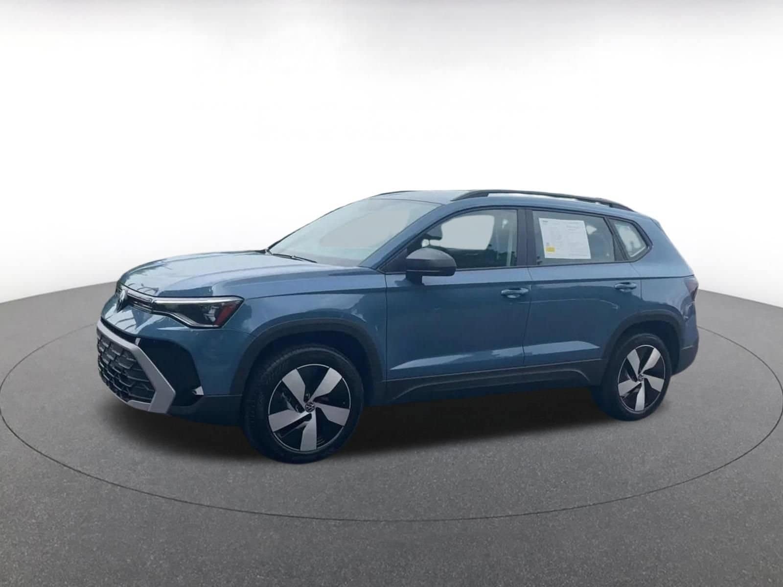 Thumbnail: 2026 Volkswagen Taos - 7