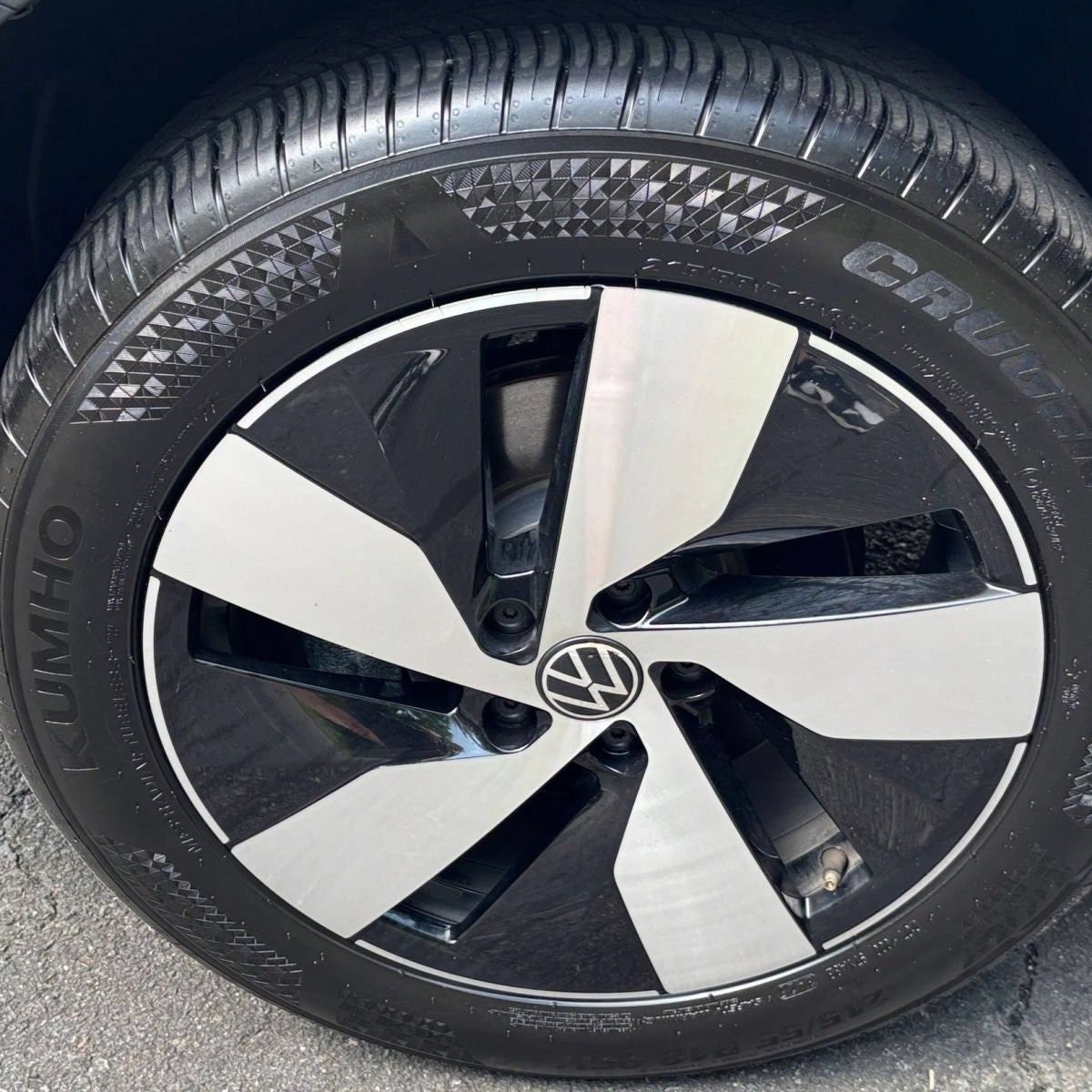 Thumbnail: 2026 Volkswagen Taos - 25