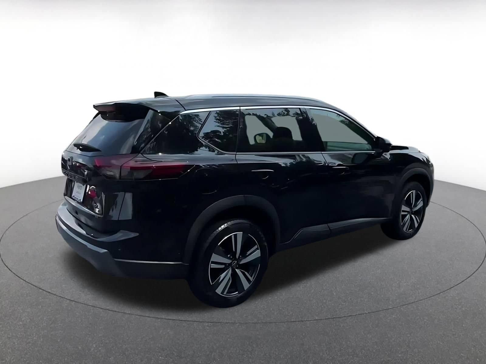 Thumbnail: 2026 Nissan Rogue - 13