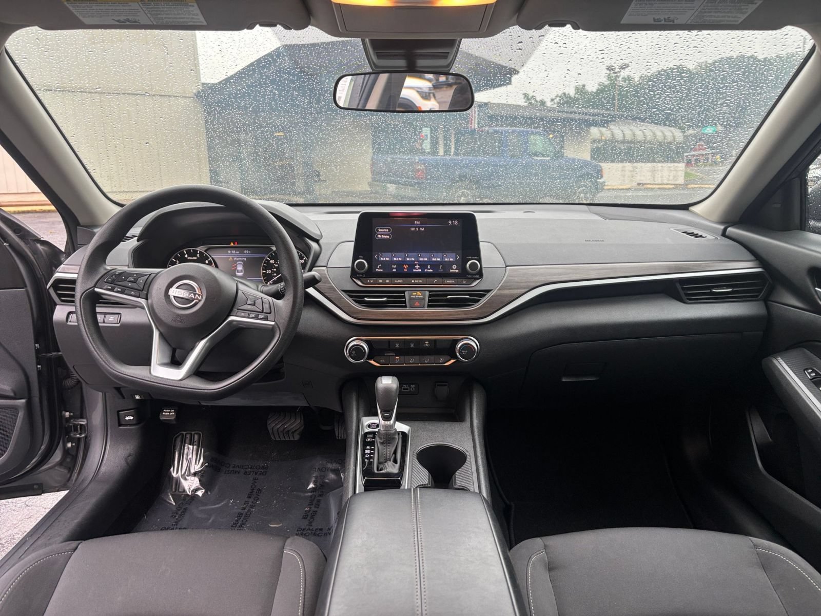 Thumbnail: 2025 Nissan Altima - 27