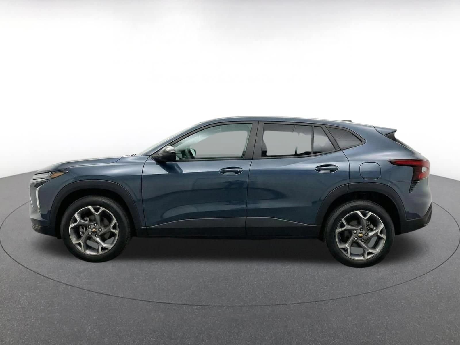 Thumbnail: 2025 Chevrolet Trax - 4