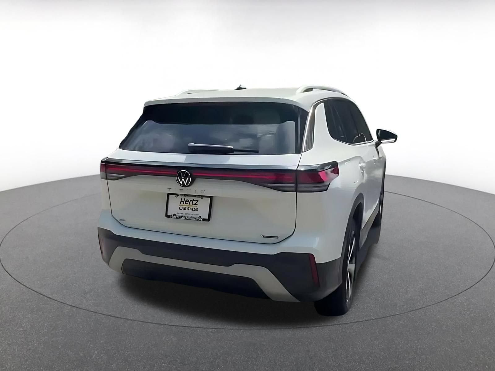 Thumbnail: 2026 Volkswagen Tiguan - 13