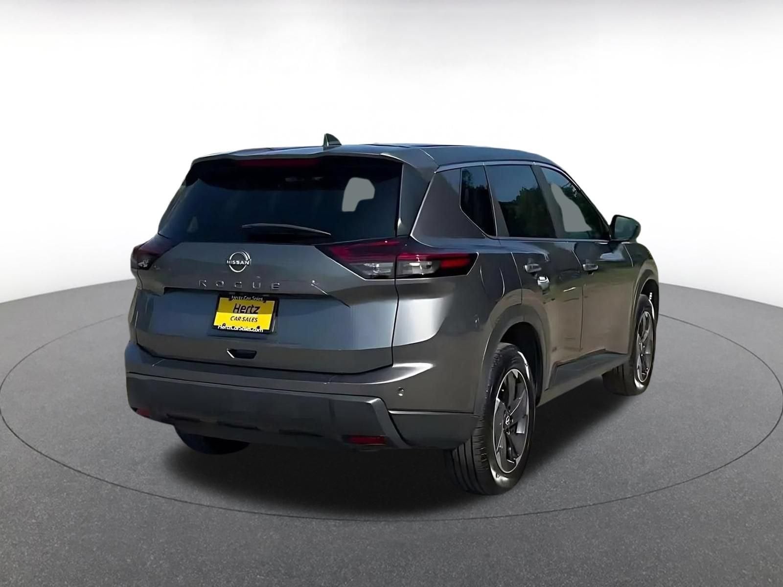 Thumbnail: 2025 Nissan Rogue - 14
