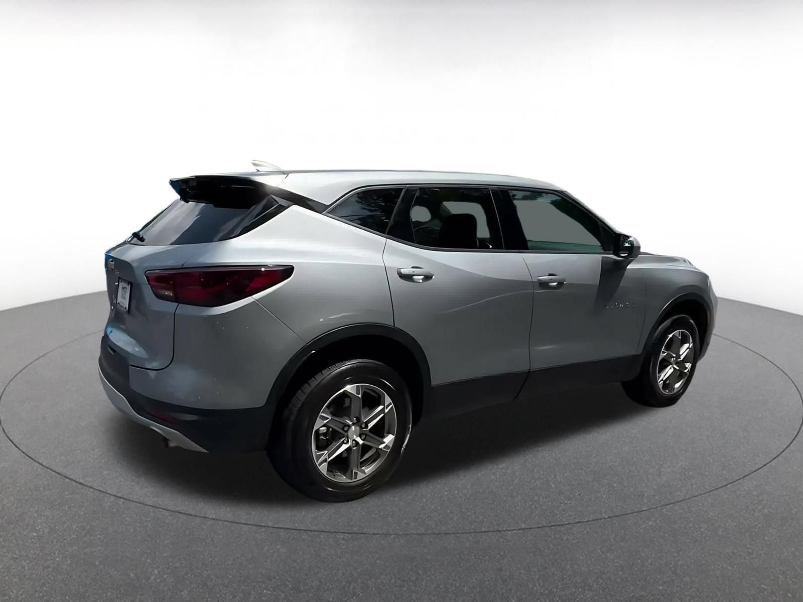 Thumbnail: 2026 Chevrolet Blazer - 14