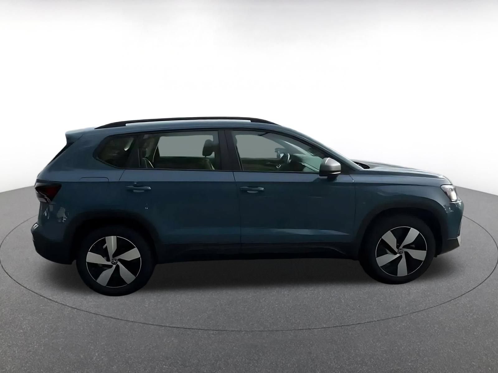 Thumbnail: 2026 Volkswagen Taos - 15