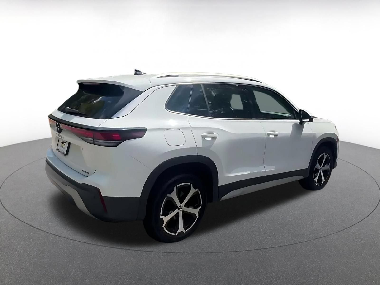 Thumbnail: 2026 Volkswagen Tiguan - 14