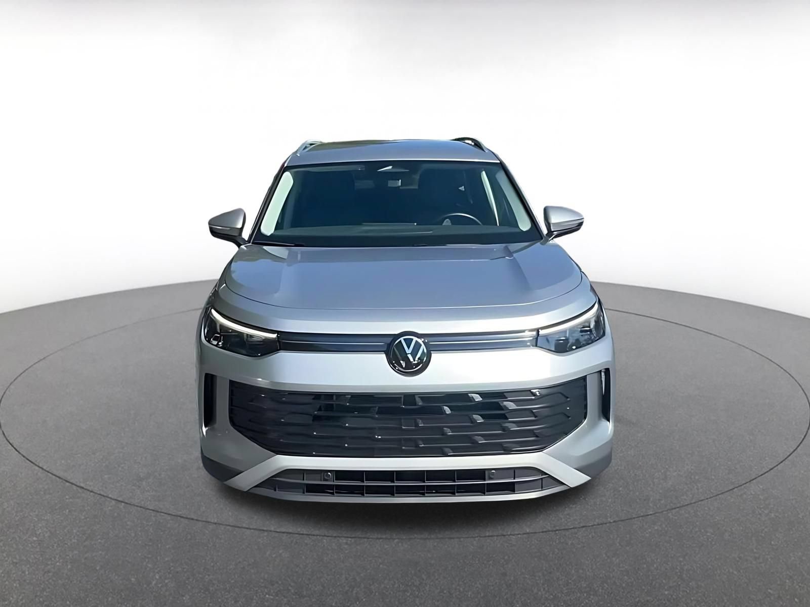 Thumbnail: 2026 Volkswagen Tiguan - 4