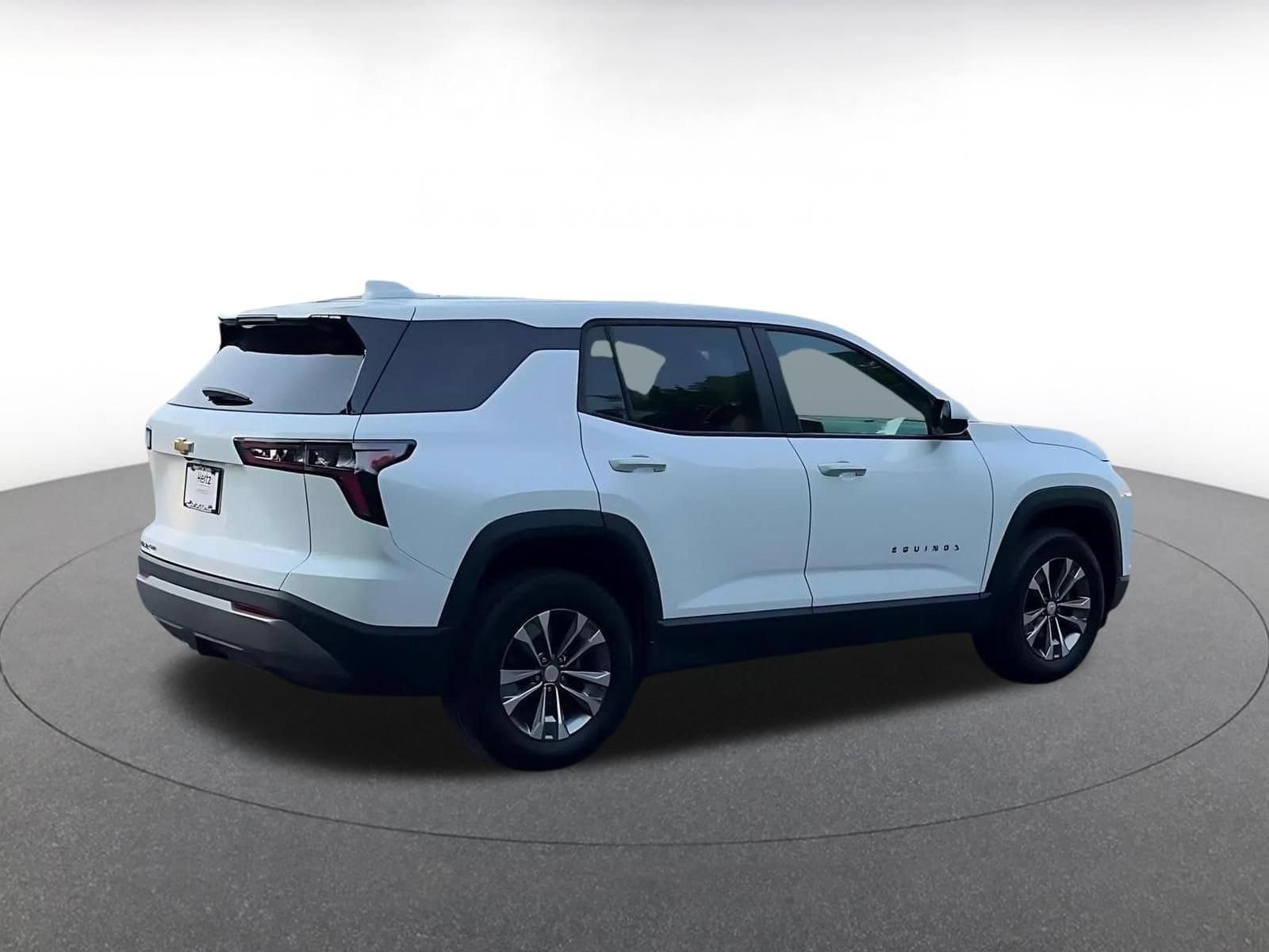 Thumbnail: 2025 Chevrolet Equinox - 14
