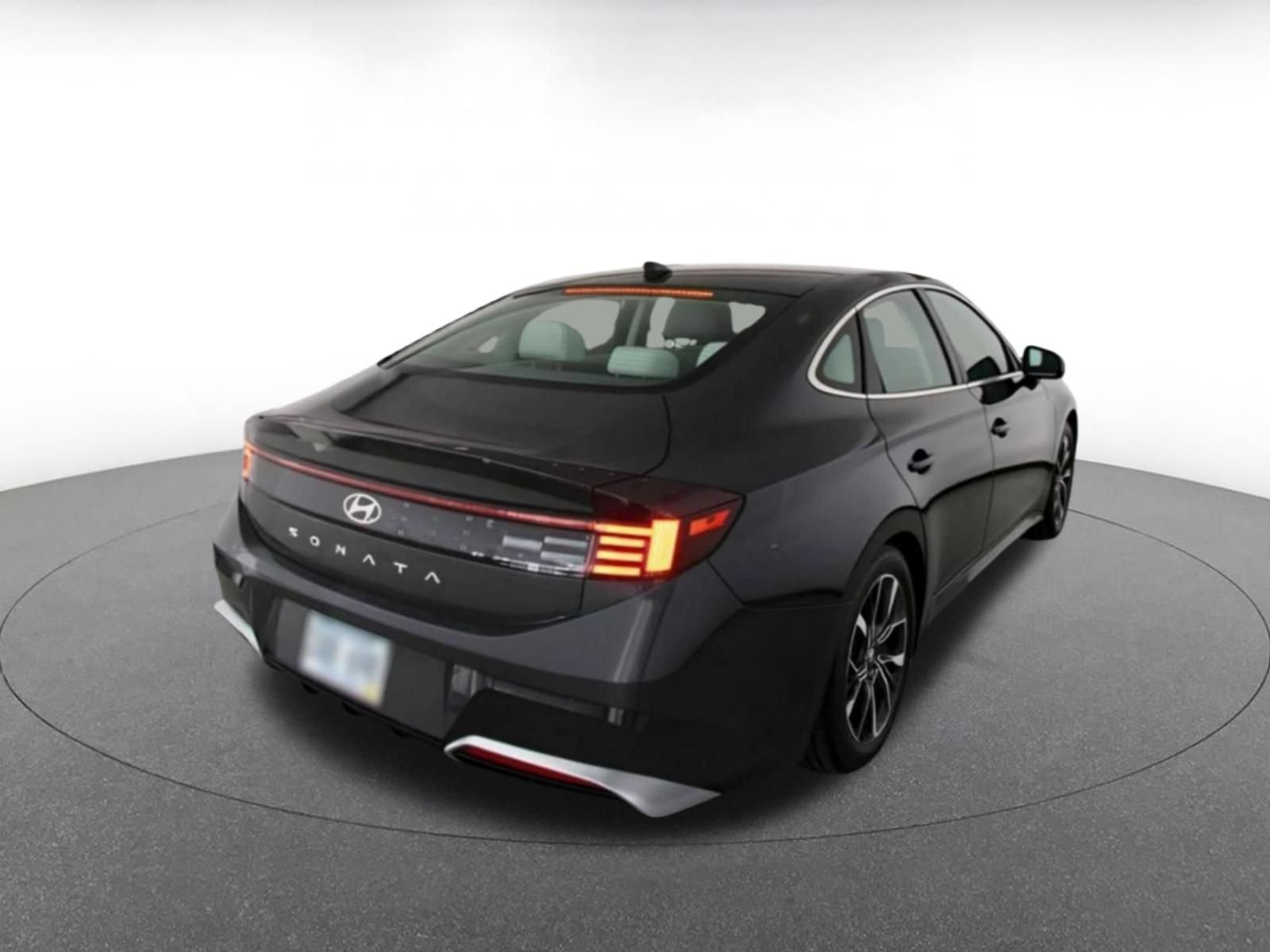Thumbnail: 2025 Hyundai Sonata - 9
