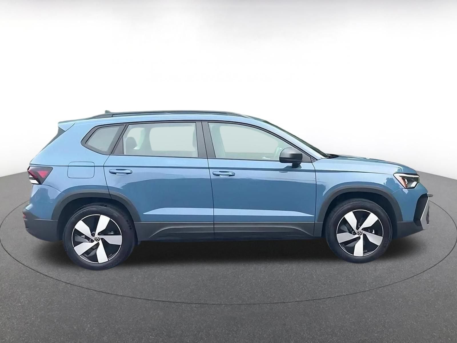 Thumbnail: 2026 Volkswagen Taos - 15