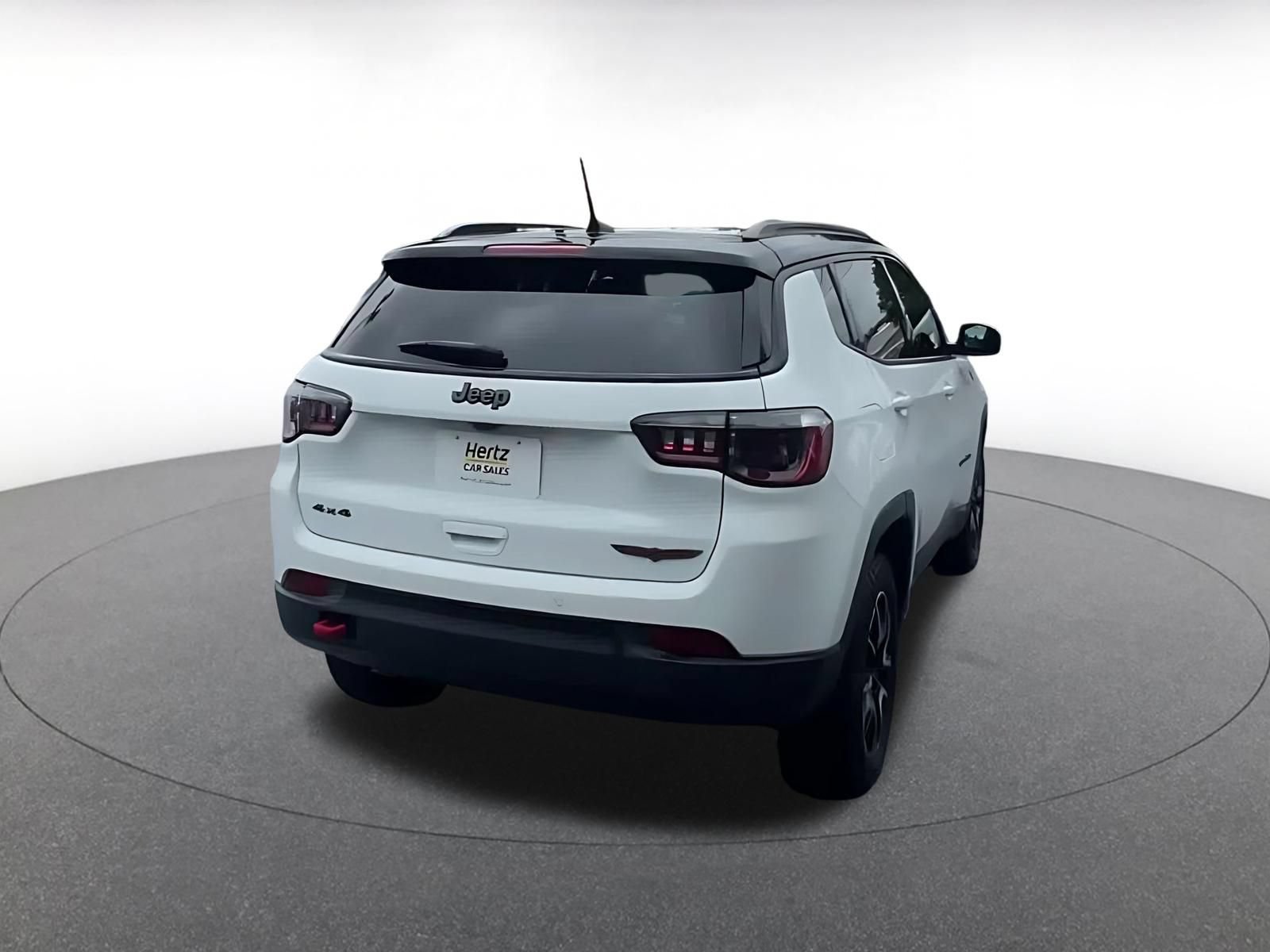 Thumbnail: 2025 Jeep Compass - 13