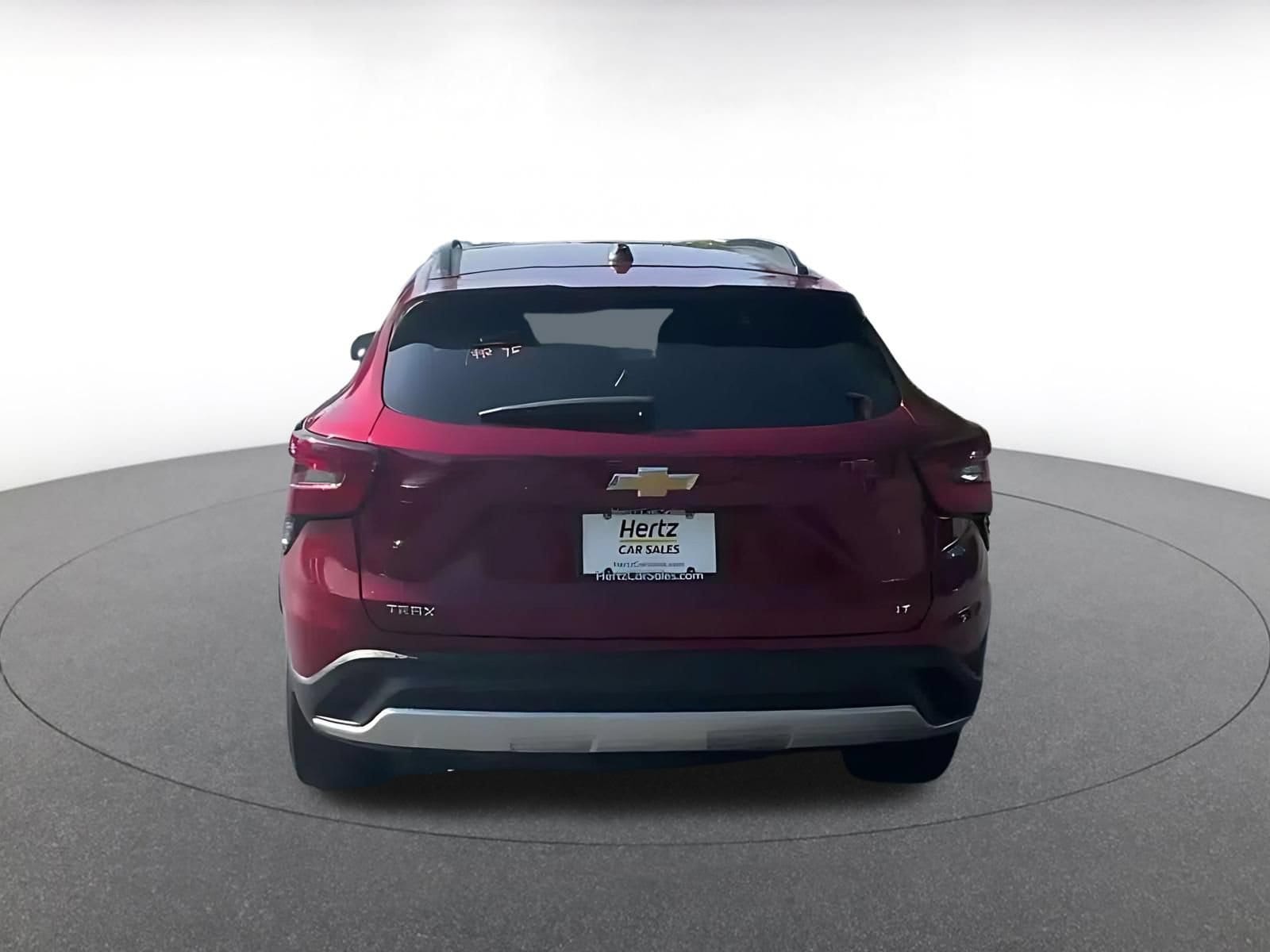 Thumbnail: 2025 Chevrolet Trax - 12