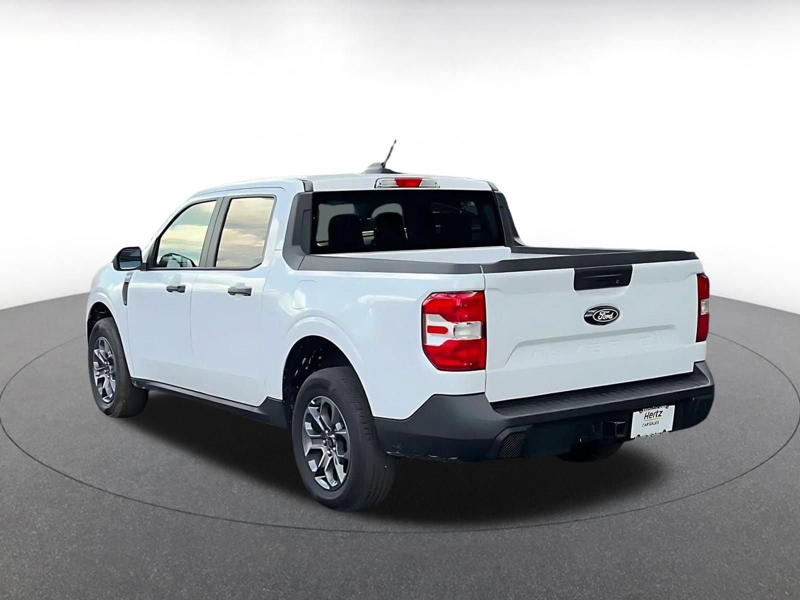 Thumbnail: 2026 Ford Maverick - 21