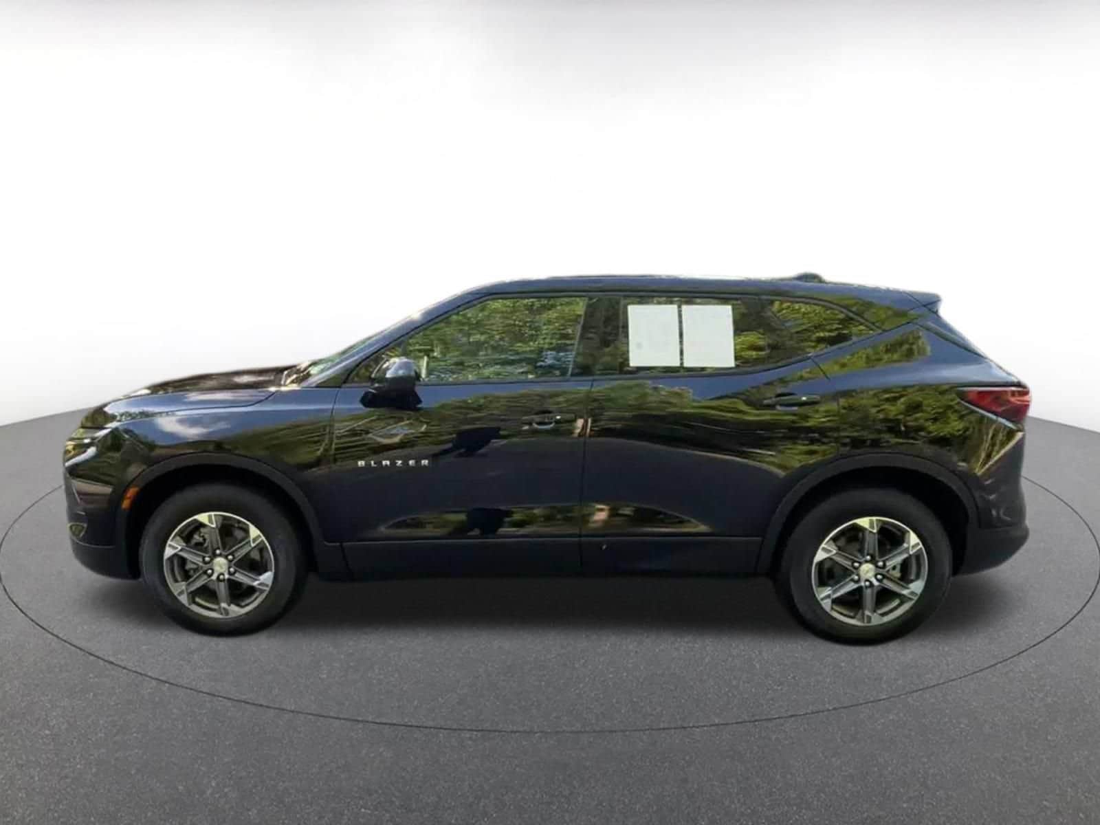 Thumbnail: 2026 Chevrolet Blazer - 8