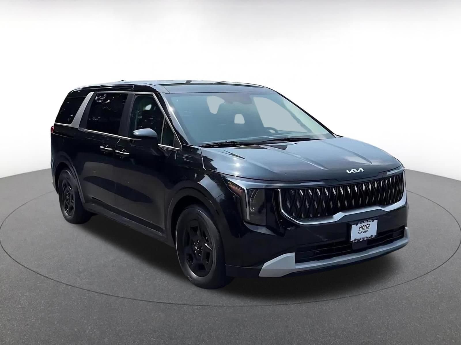 Thumbnail: 2026 Kia Carnival - 3