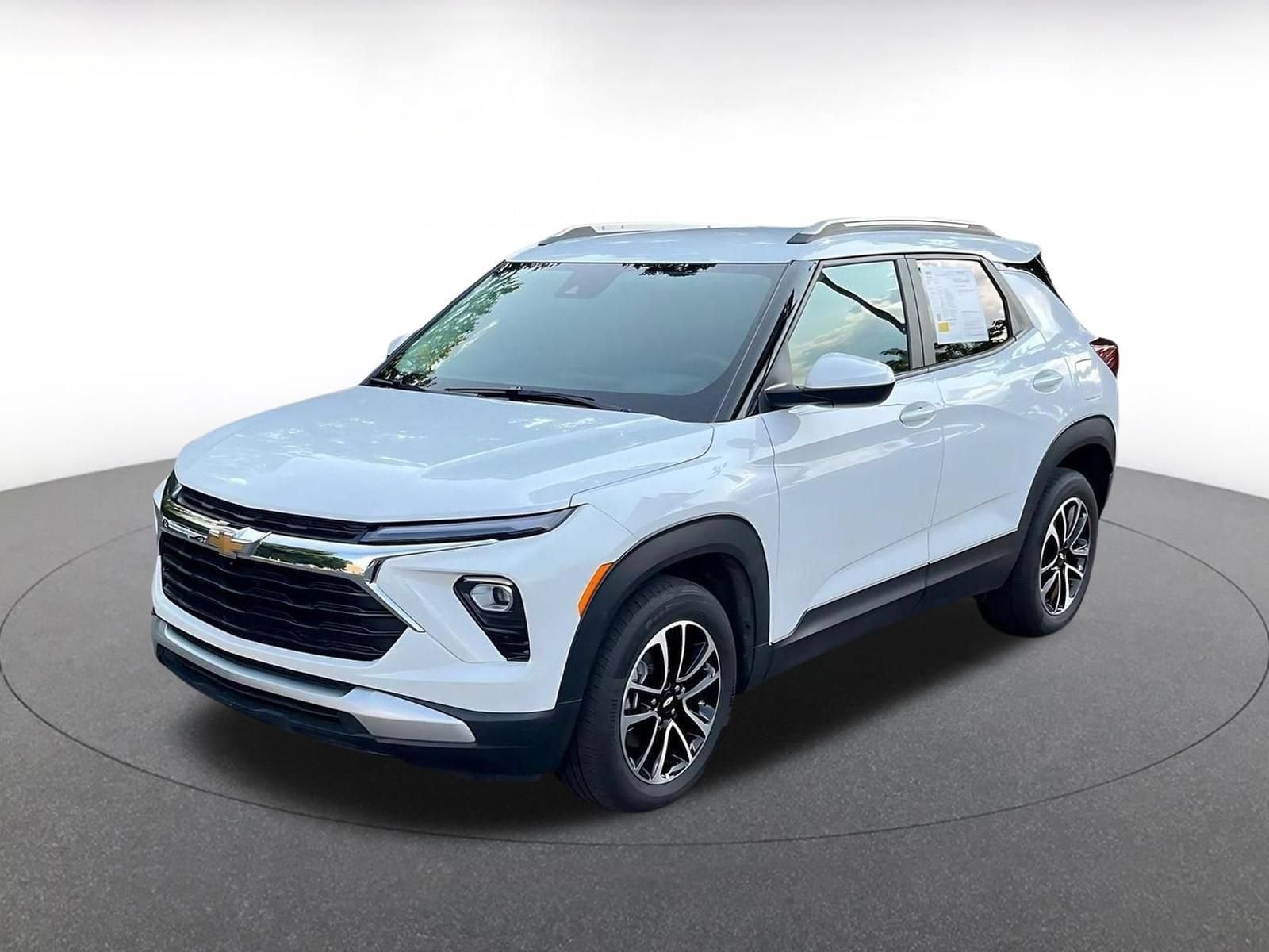 Thumbnail: 2025 Chevrolet TrailBlazer - 6
