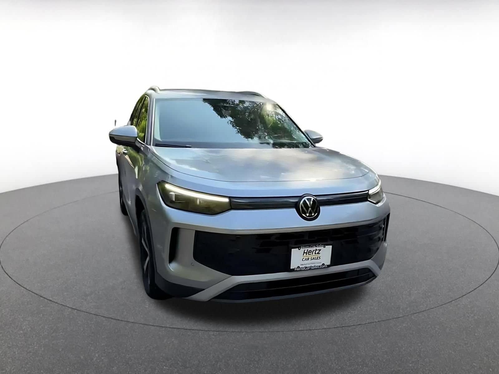 Thumbnail: 2026 Volkswagen Tiguan - 3