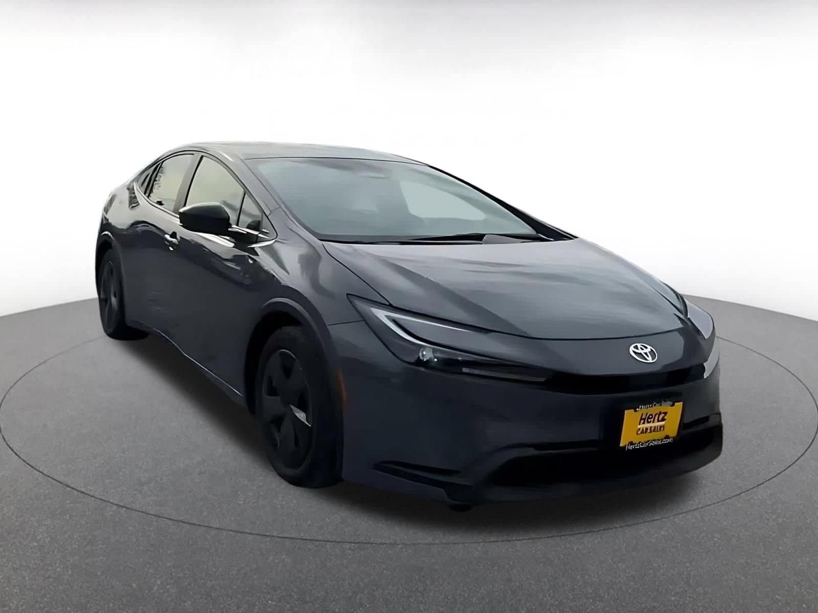 Thumbnail: 2025 Toyota Prius - 3
