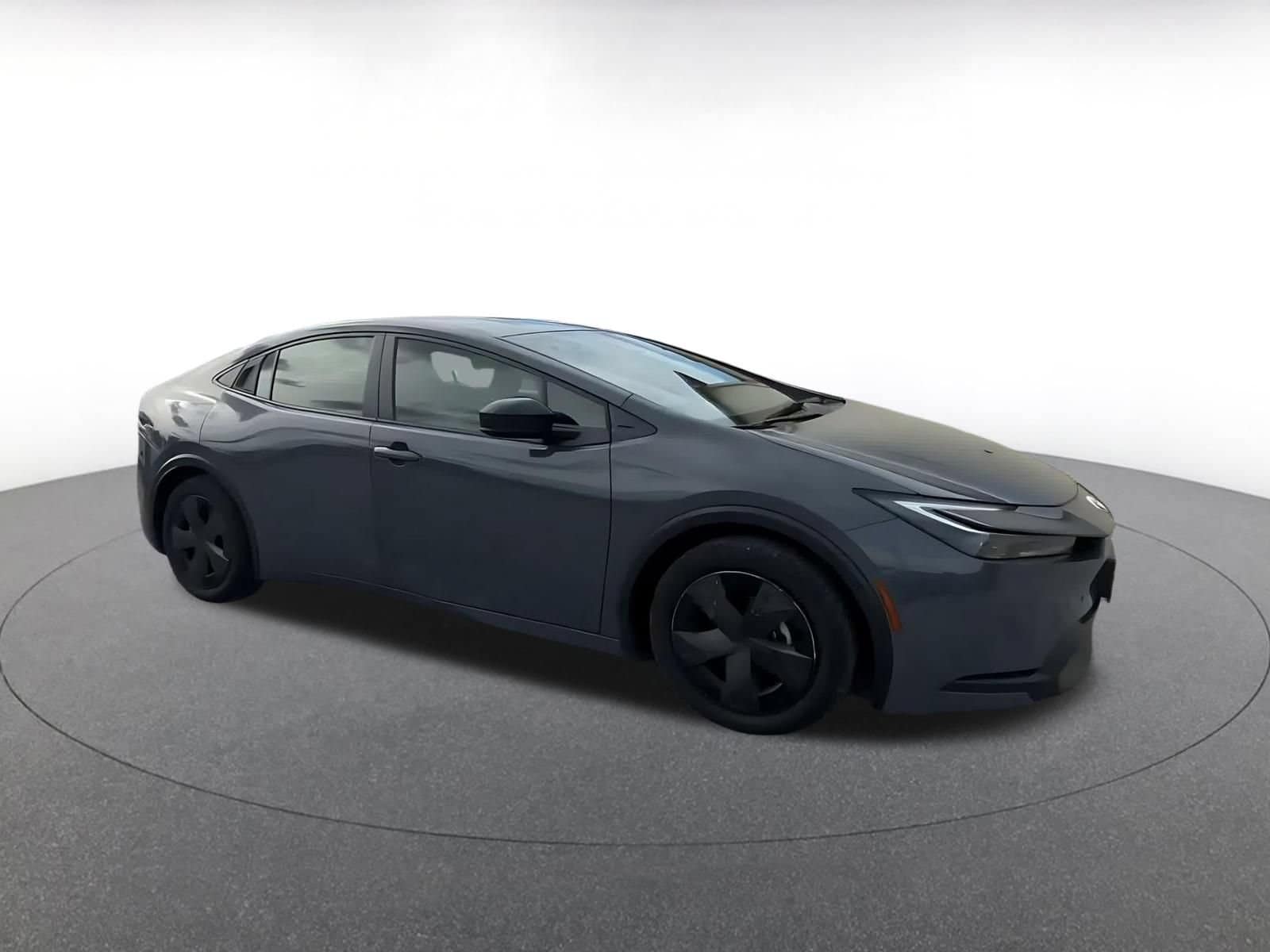 Thumbnail: 2025 Toyota Prius - 2