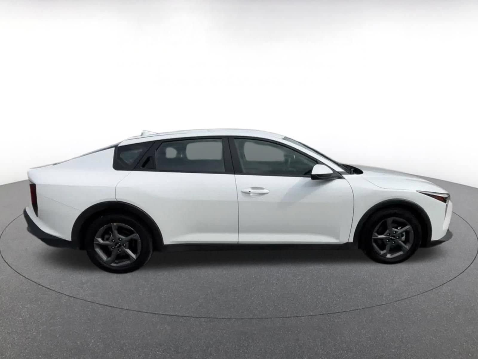 Thumbnail: 2025 Kia K4 - 15