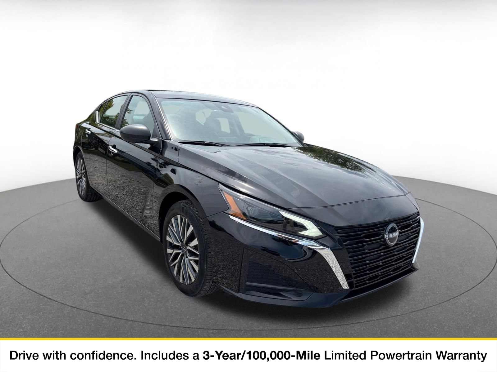 Thumbnail: 2025 Nissan Altima - 1