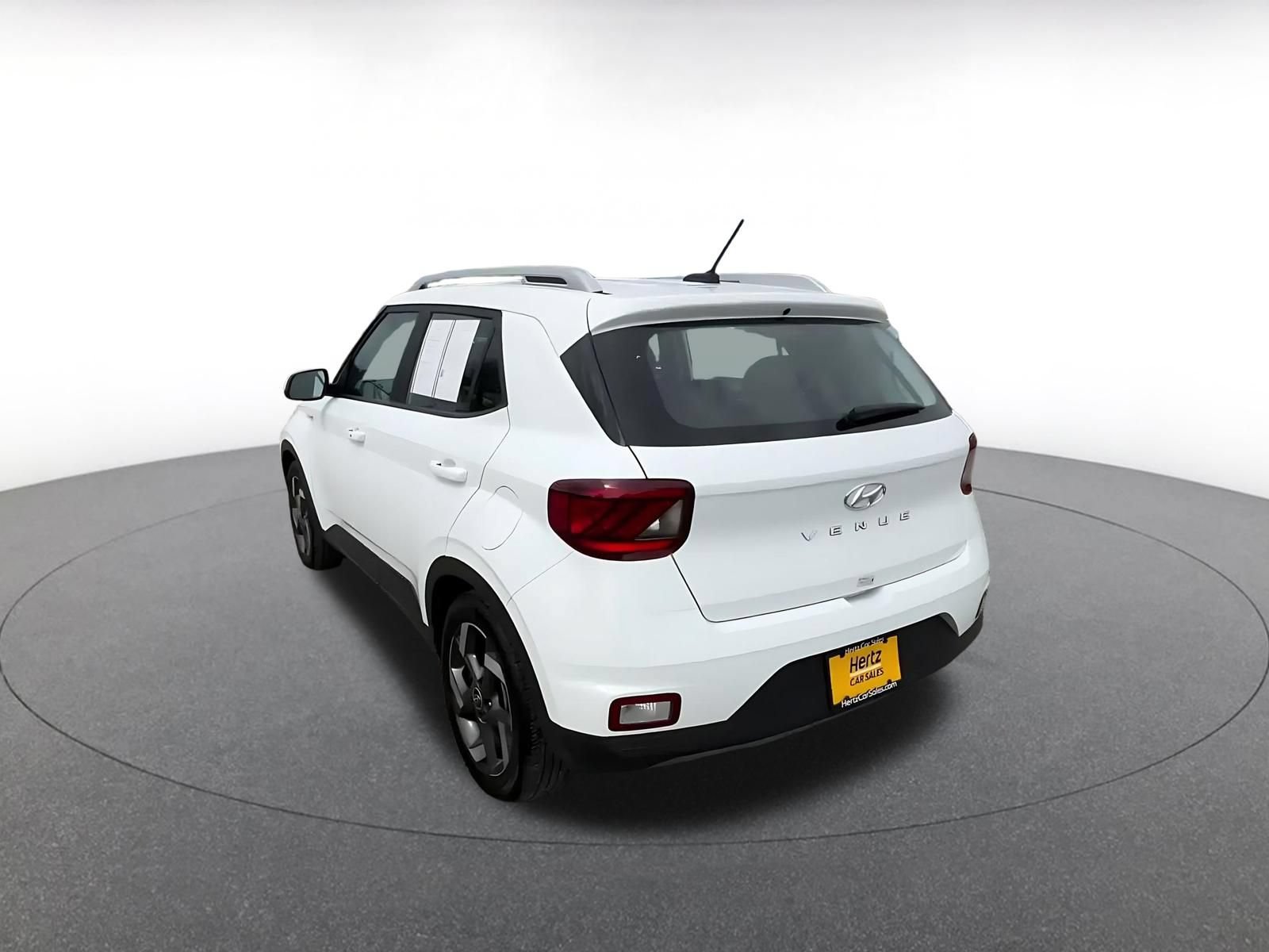 Thumbnail: 2026 Hyundai Venue - 10