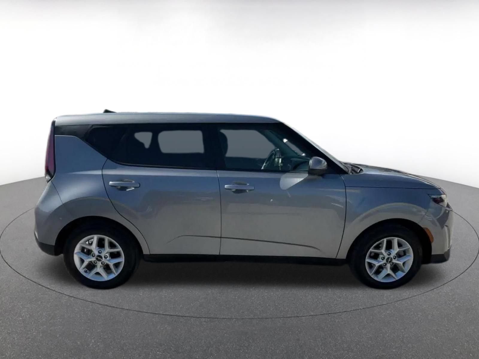 Thumbnail: 2025 Kia Soul - 15