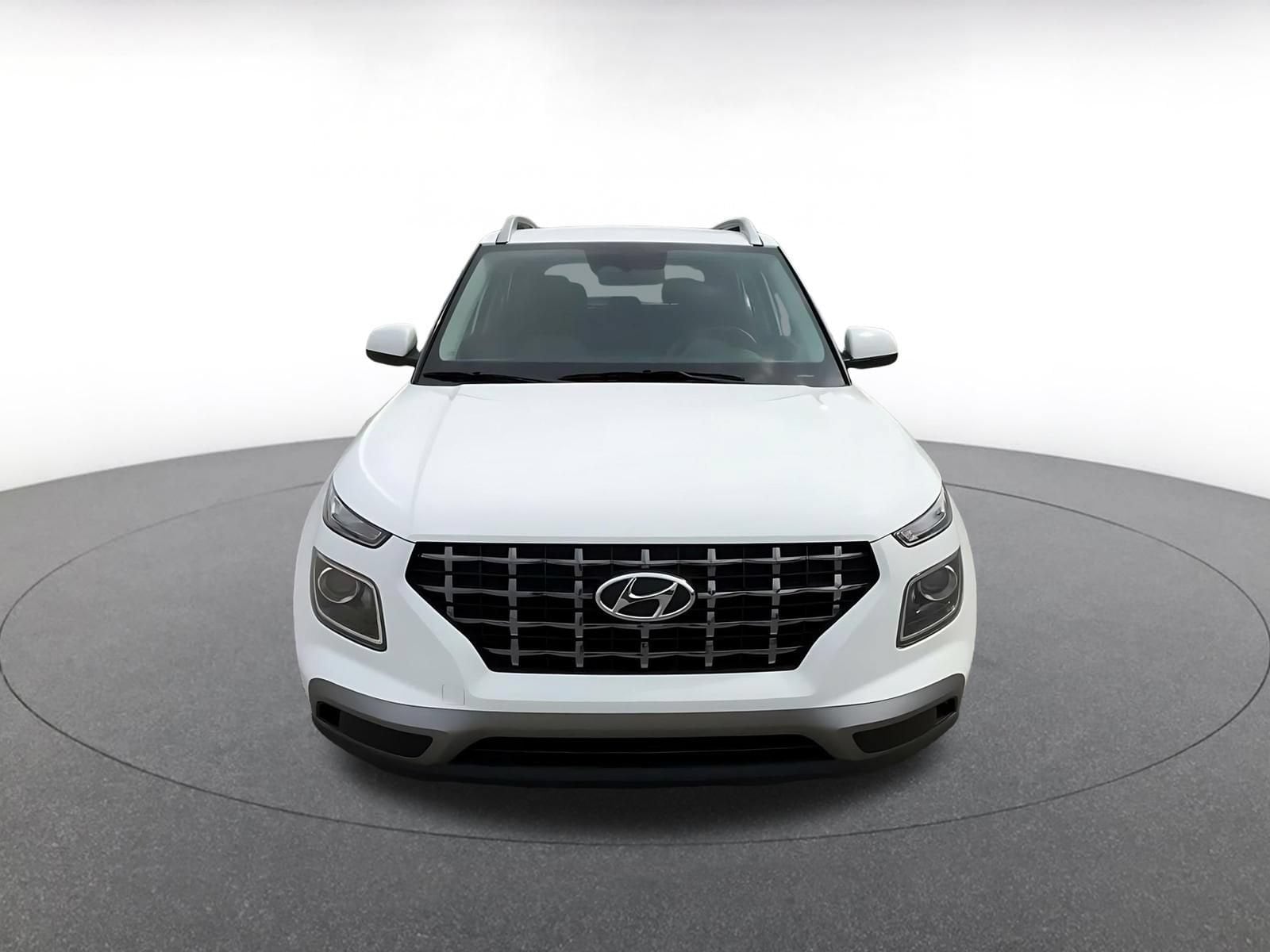 Thumbnail: 2026 Hyundai Venue - 4