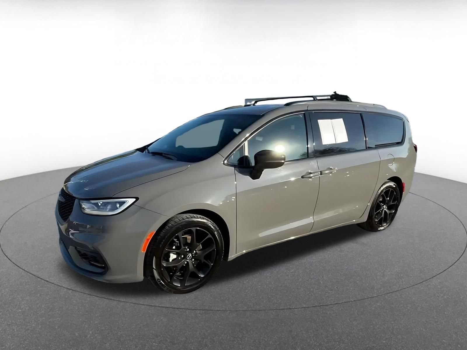 Thumbnail: 2025 Chrysler Pacifica - 7