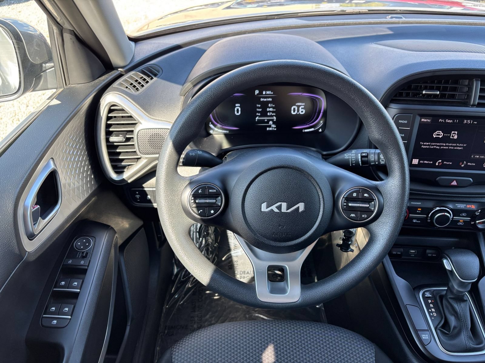 Thumbnail: 2025 Kia Soul - 32
