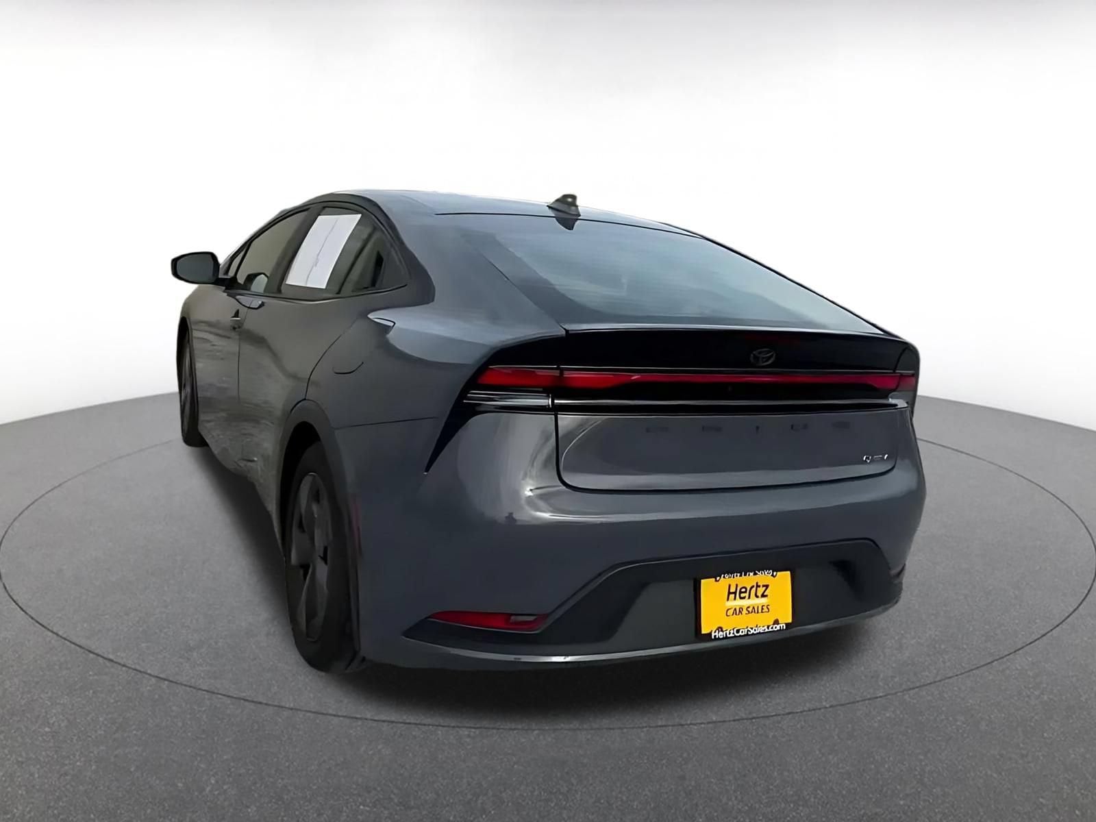 Thumbnail: 2025 Toyota Prius - 10