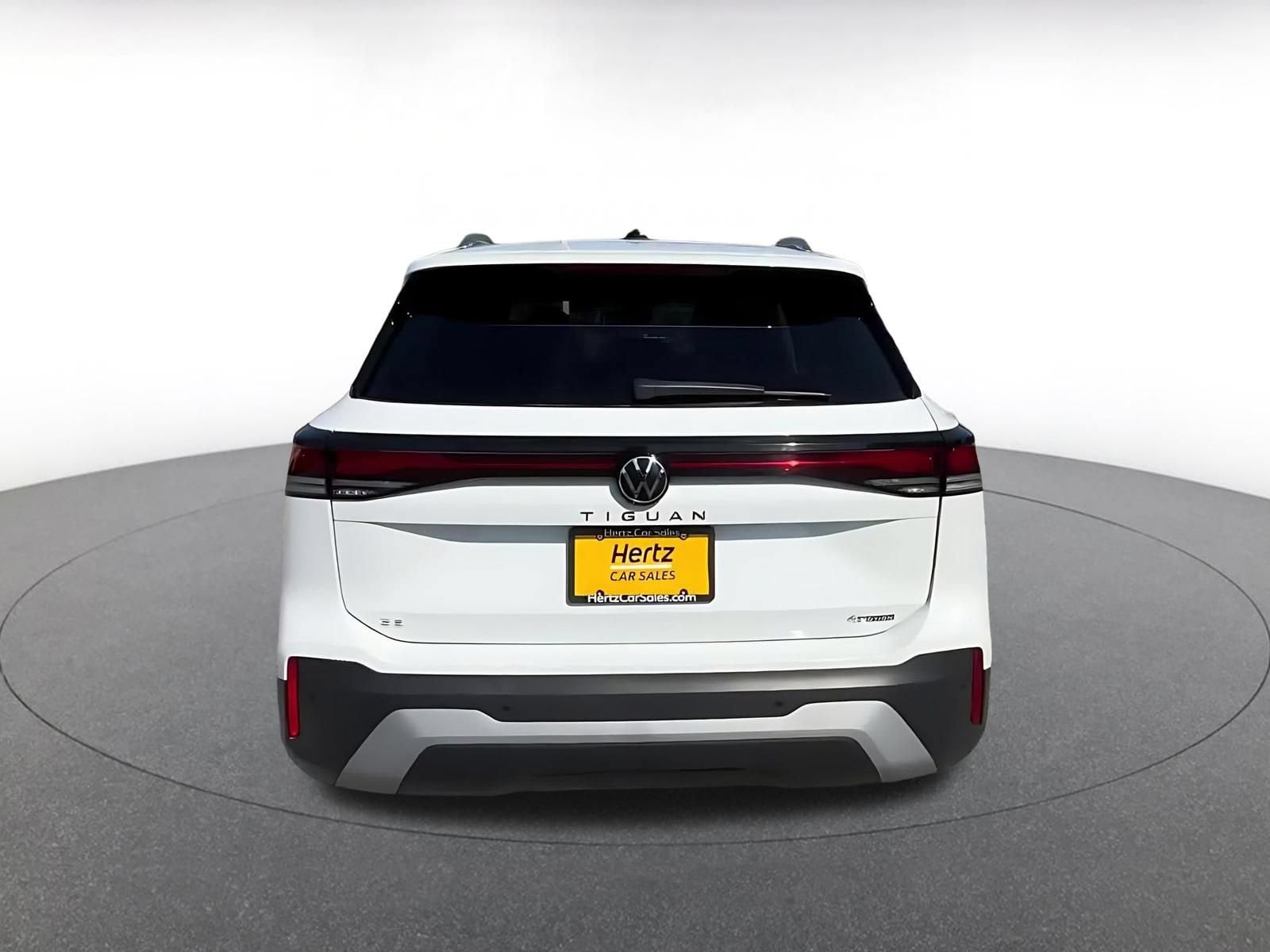 Thumbnail: 2026 Volkswagen Tiguan - 12