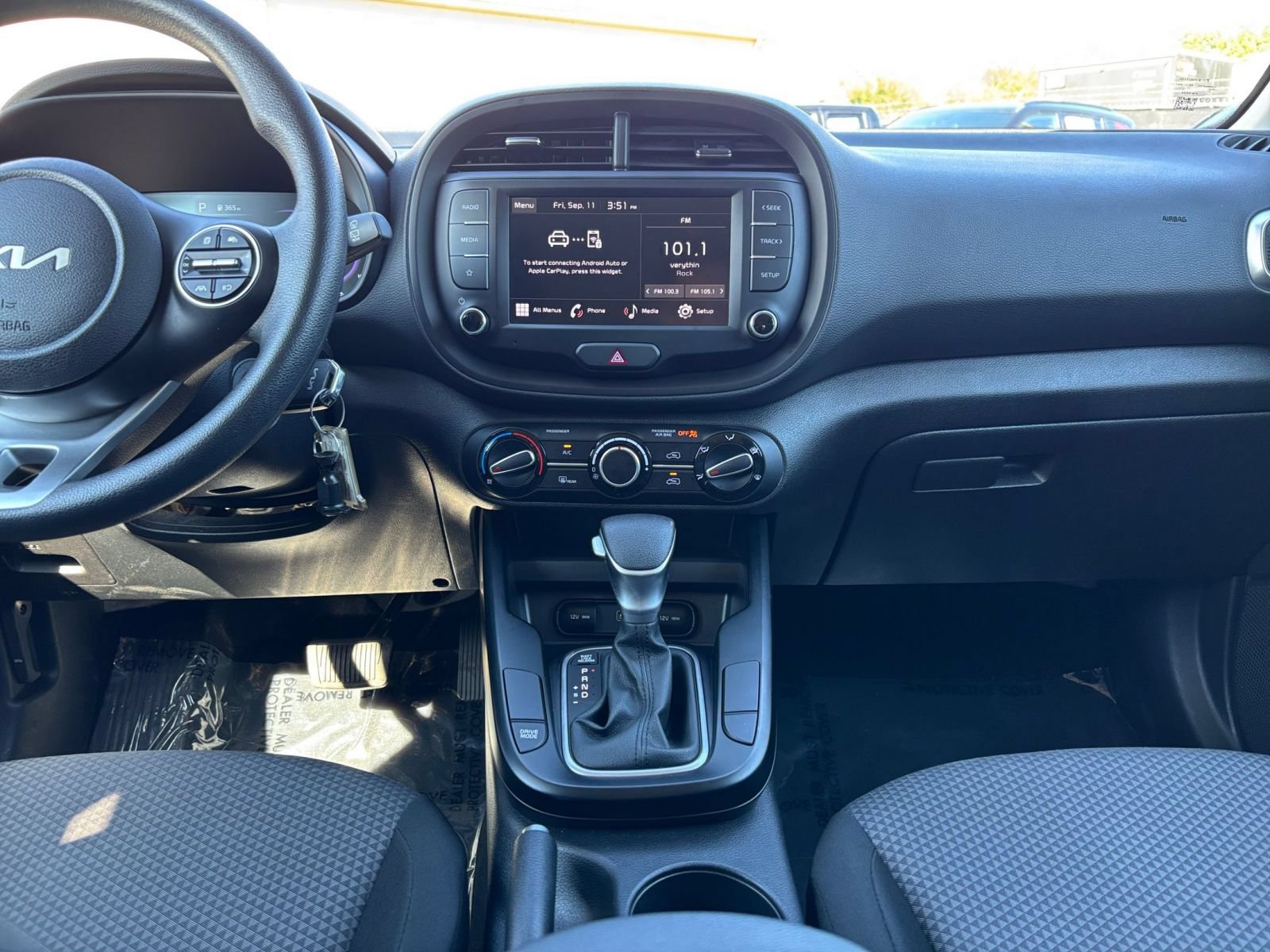 Thumbnail: 2025 Kia Soul - 16