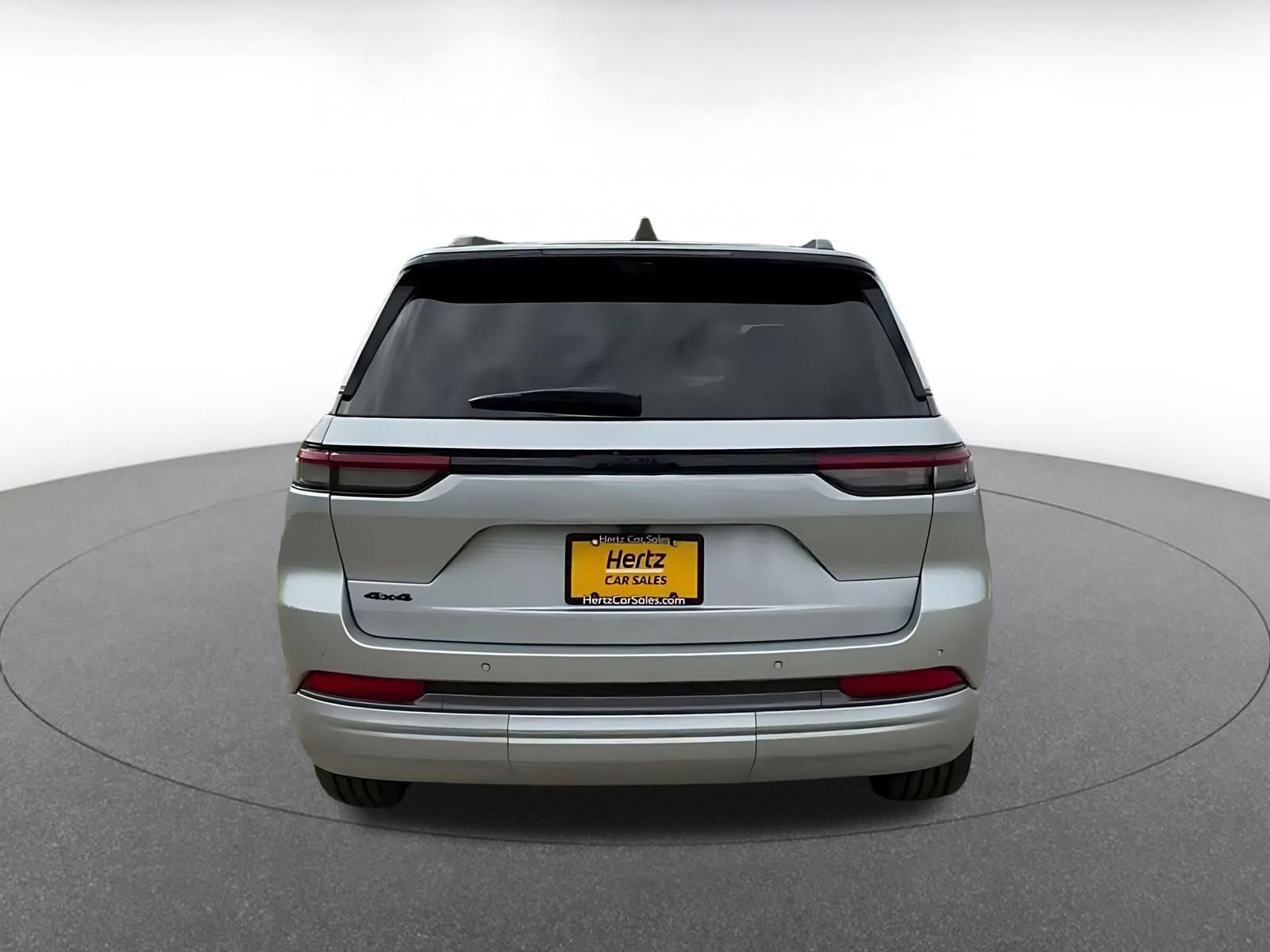 Thumbnail: 2026 Jeep Grand Cherokee - 12