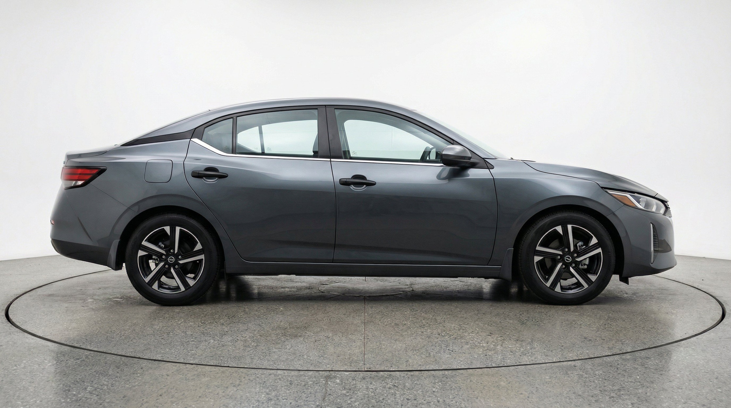 Thumbnail: 2025 Nissan Sentra - 11