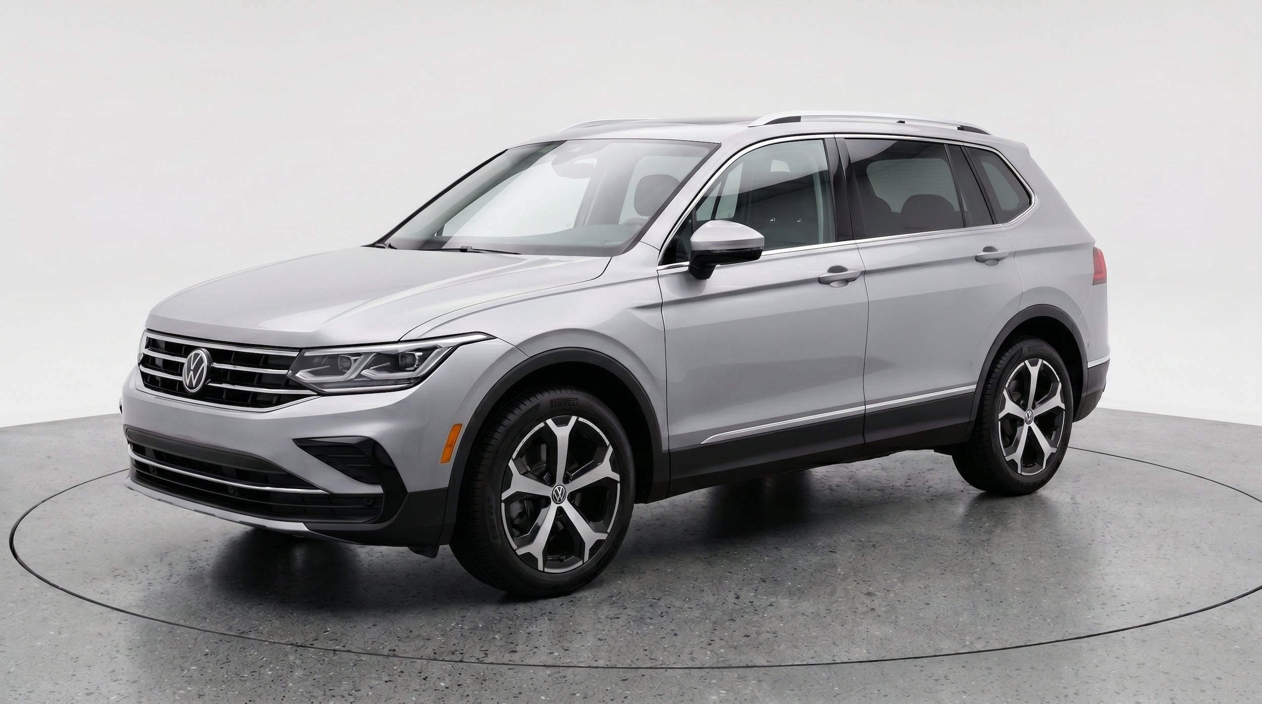 Thumbnail: 2026 Volkswagen Tiguan - 3