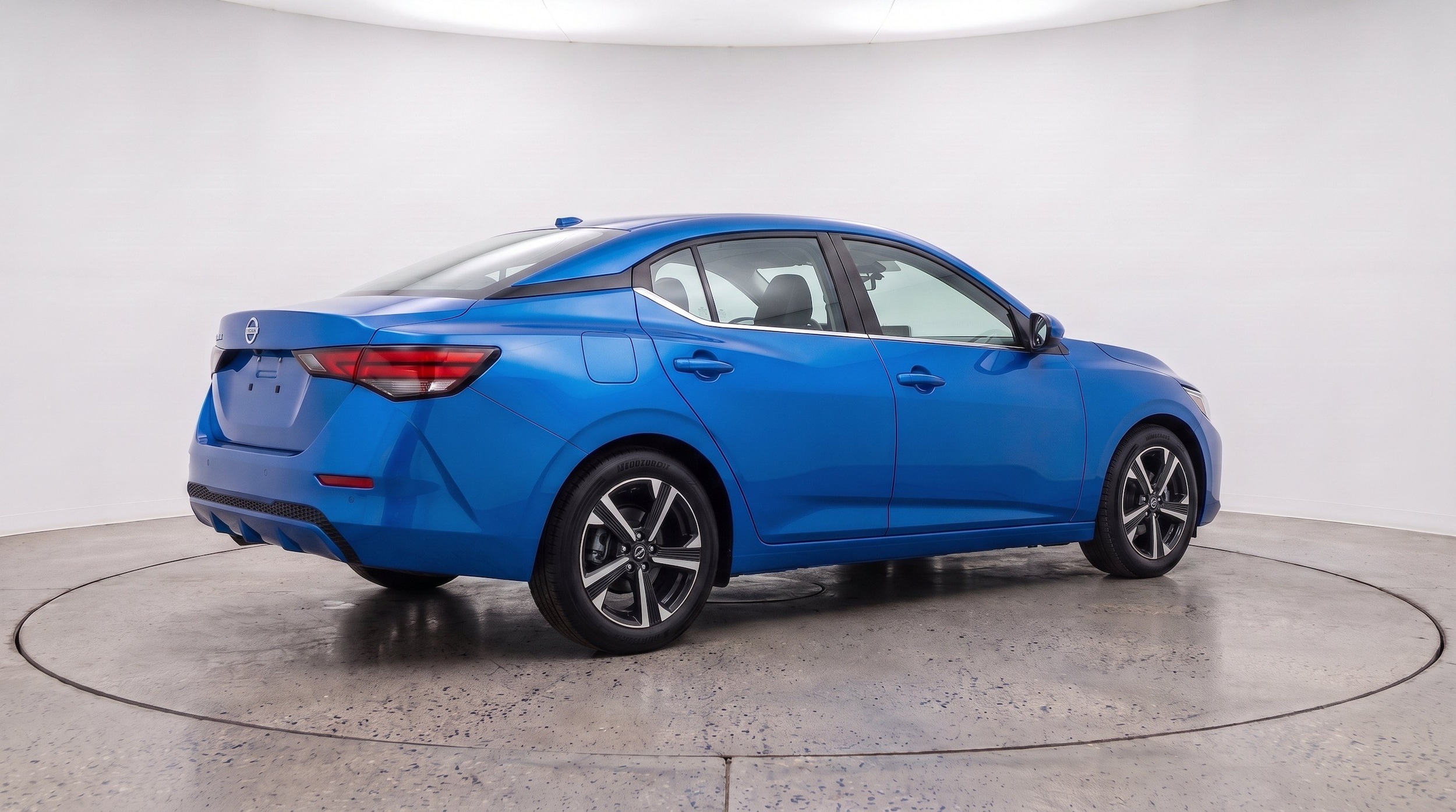 Thumbnail: 2025 Nissan Sentra - 9